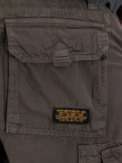 Alpha Industries Herren Cargo-Shorts in schlamm