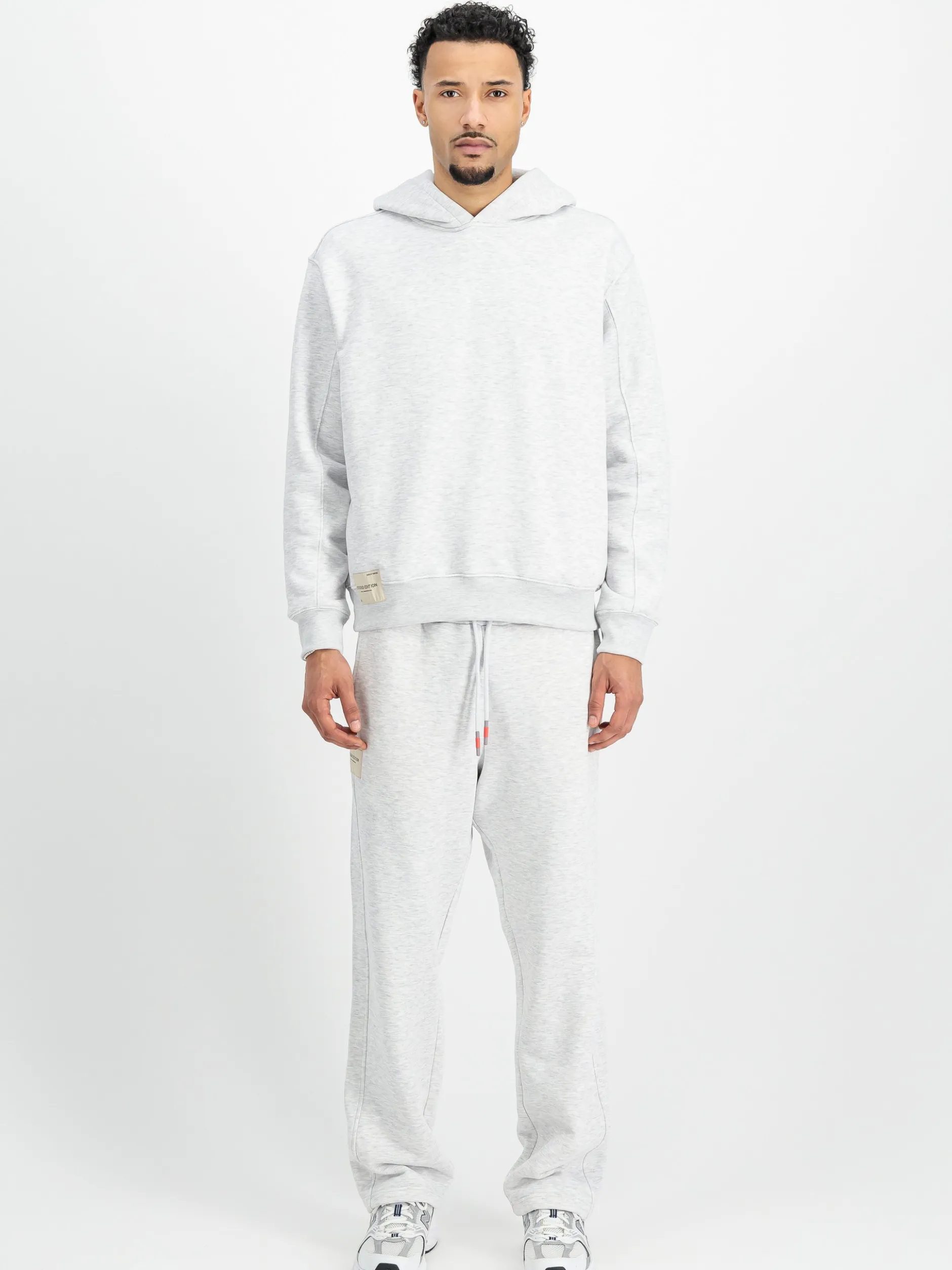 Alpha Industries Herren Jogginghose in grau