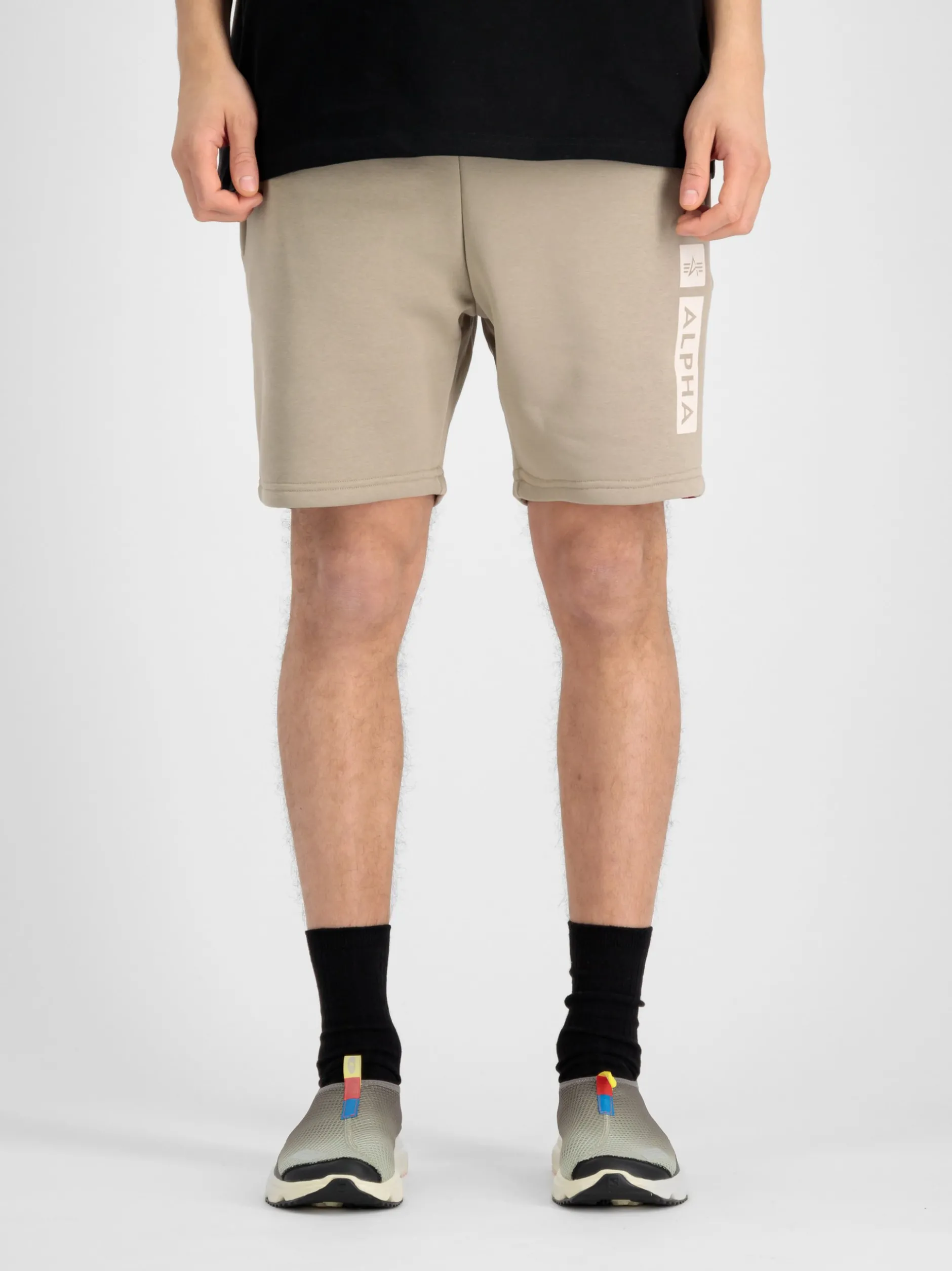 Alpha Industries Herren Kurze Hose in grün