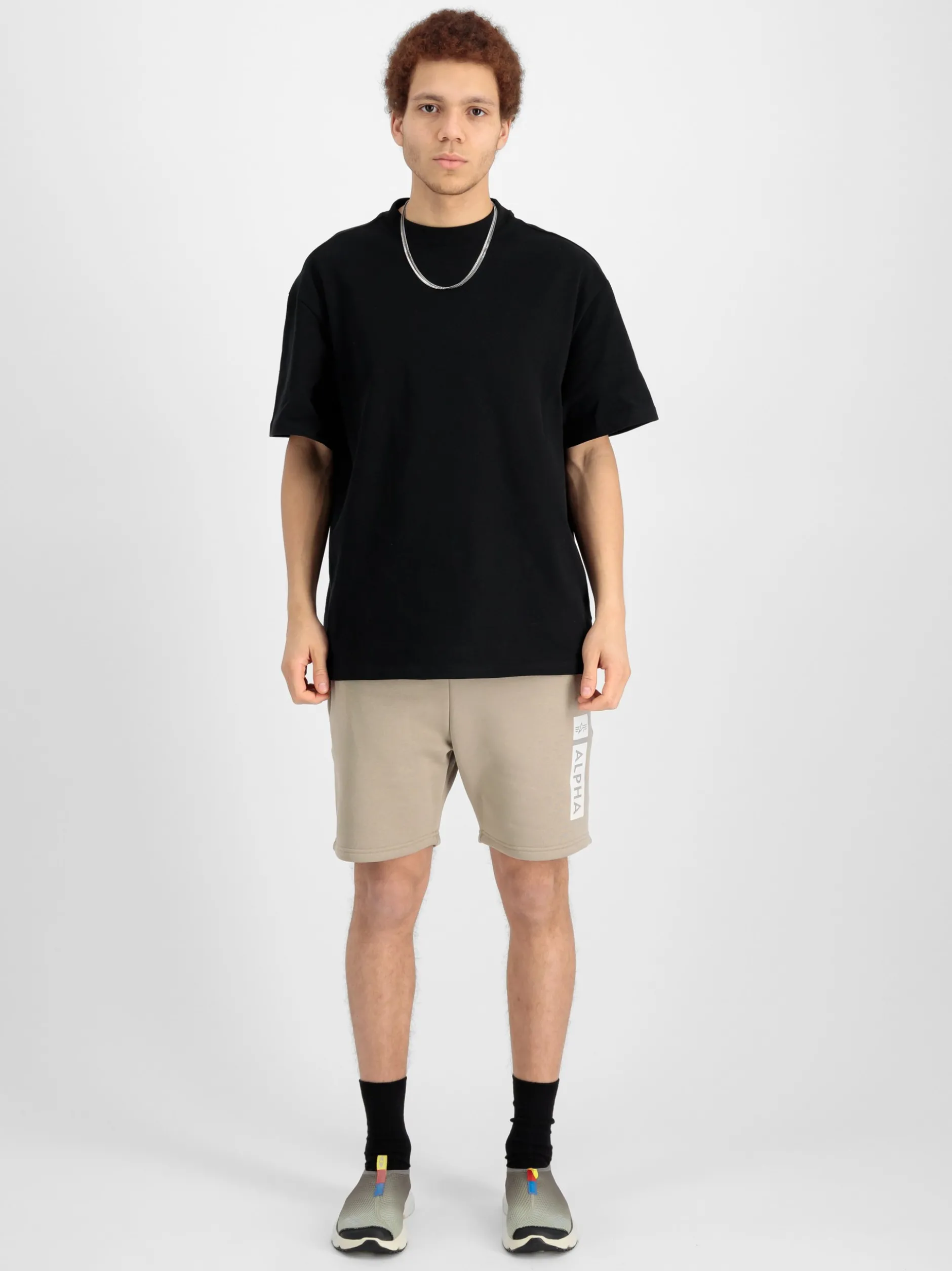 Alpha Industries Herren Kurze Hose in grün