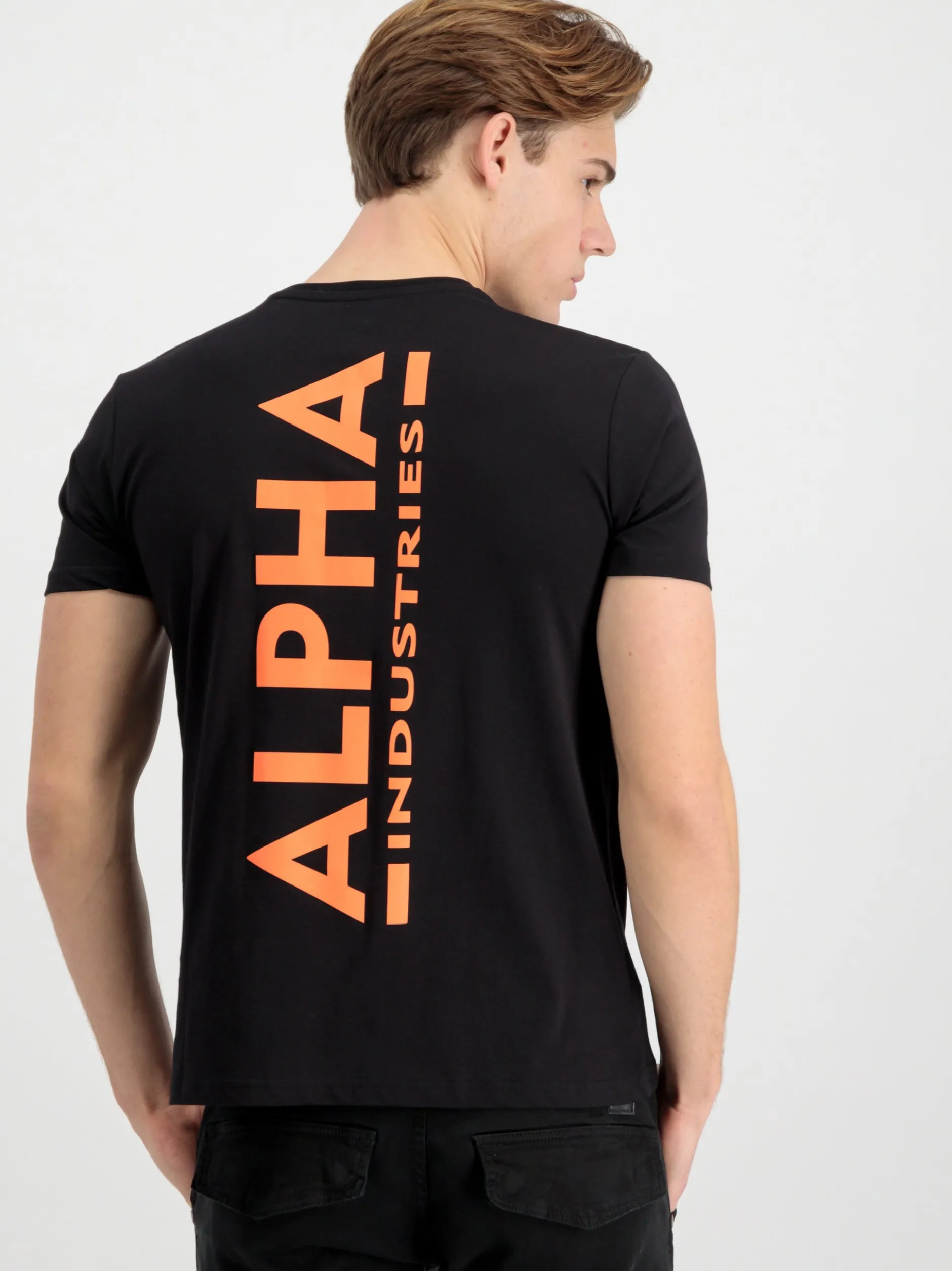 Alpha Industries Herren T-Shirt in schwarz