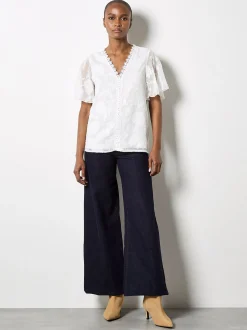 Apricot Damen Bluse in ecru - Ausschnitt: V-Ausschnitt