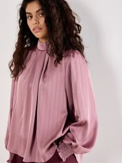 Apricot Damen Bluse in purple - Ausschnitt: Stehkragen