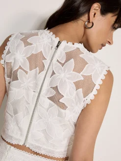 Apricot Damen Bluse in weiß - Ausschnitt: Stehkragen