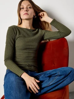 Apricot Damen Langarmshirt in khaki - Ausschnitt: U-Boot