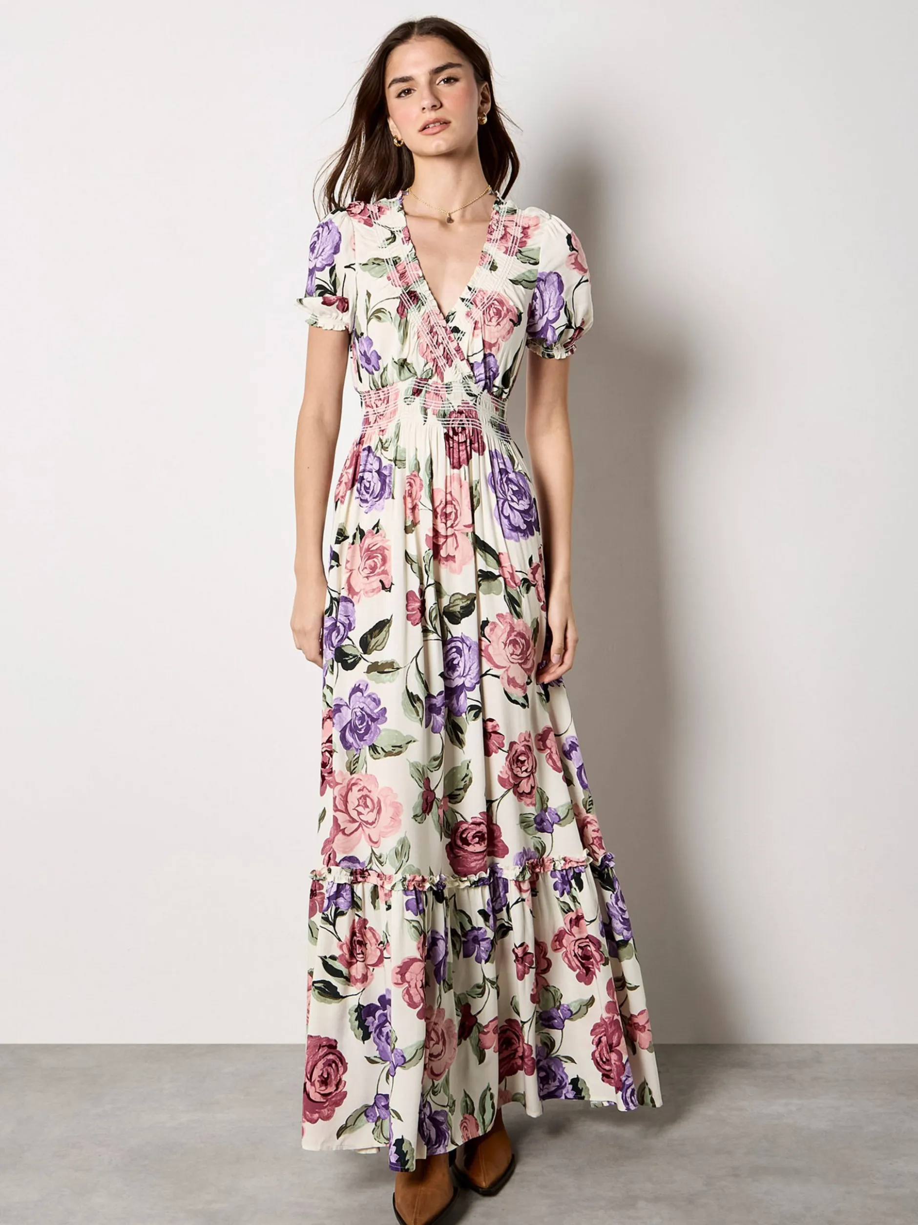 Apricot Damen Maxikleid in beige ecru - Länge: lang