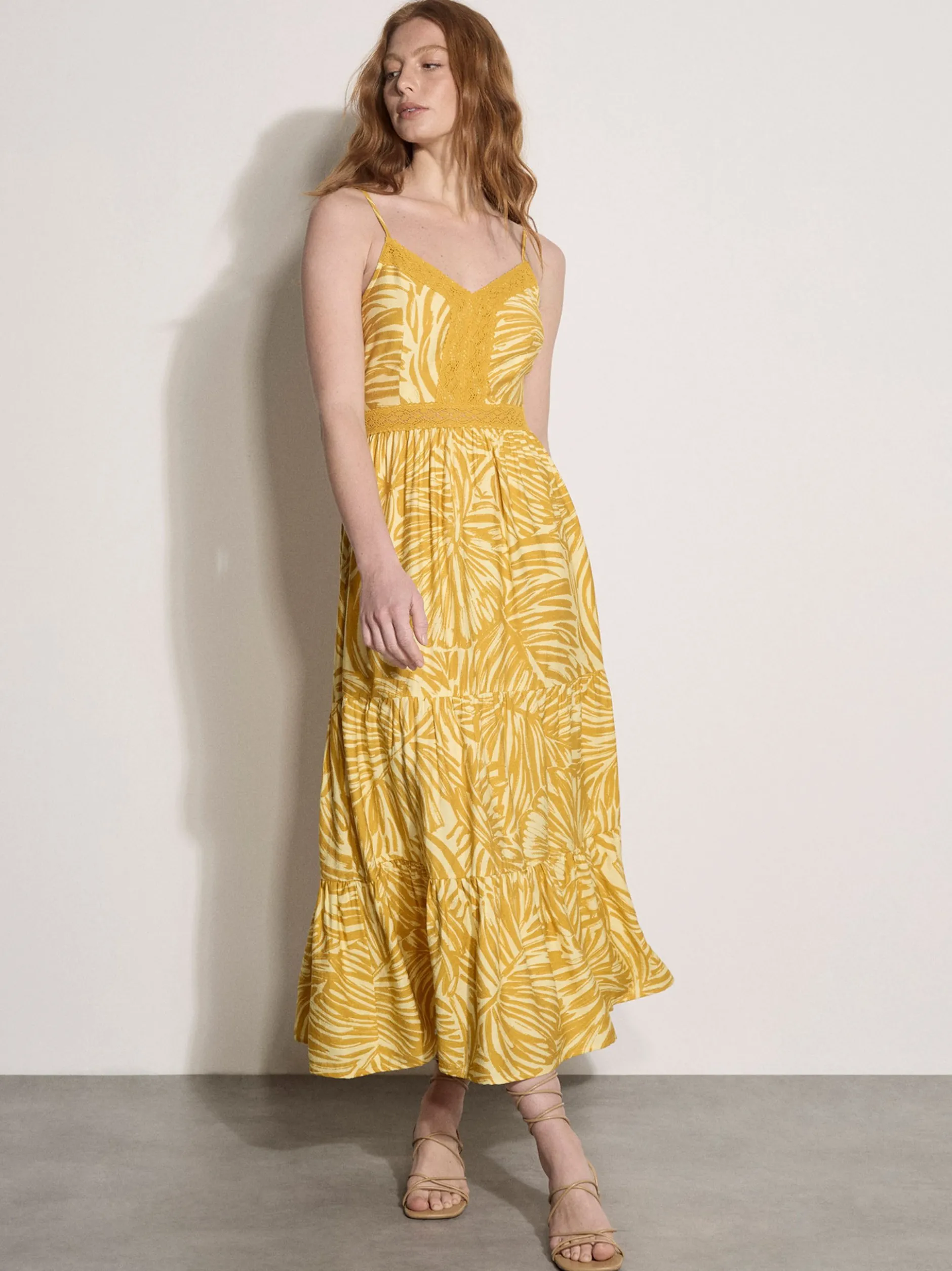 Apricot Damen Maxikleid in gelb - Länge: lang