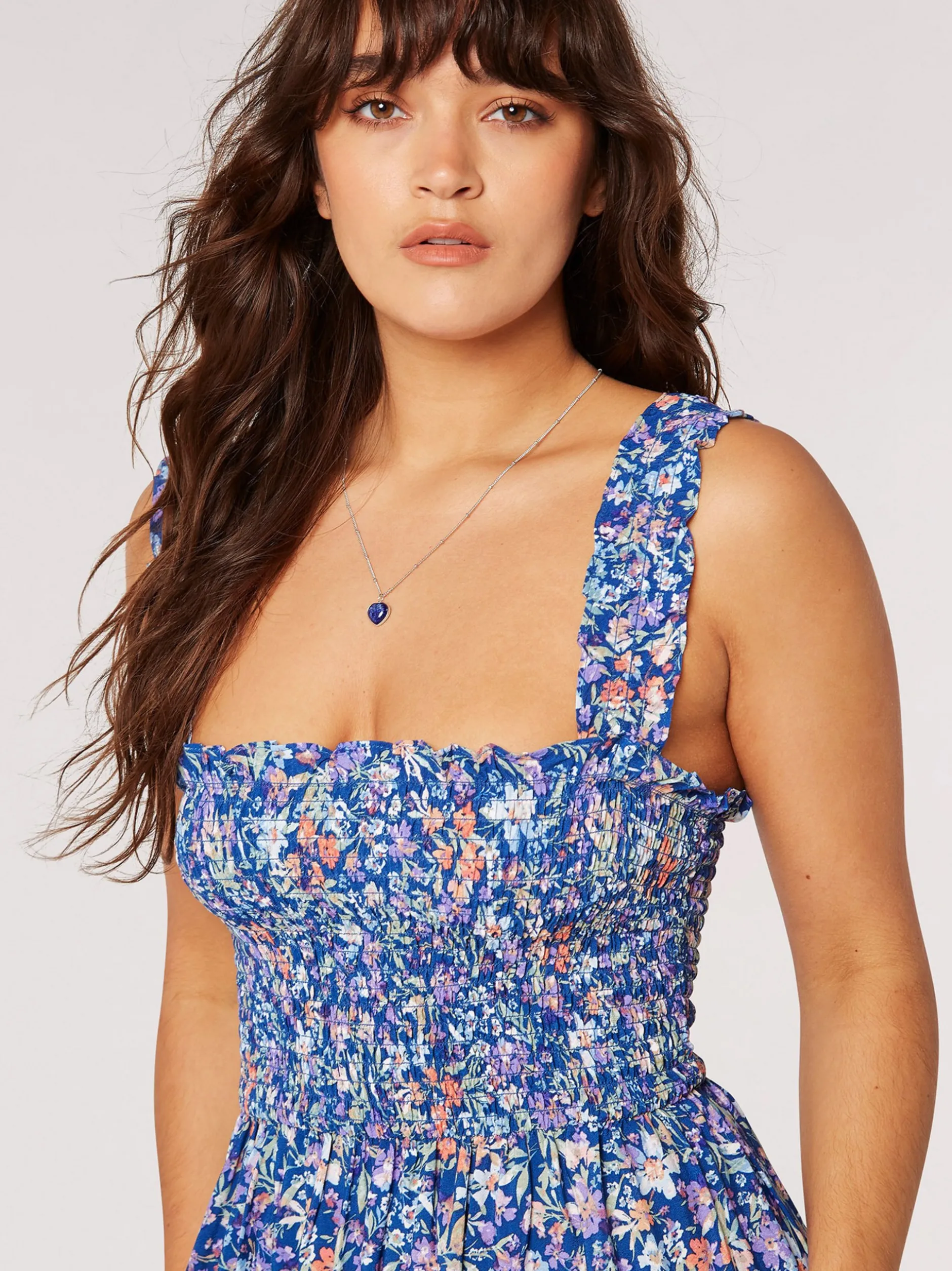 Apricot Damen Midikleid in blau - Ausschnitt: Karree