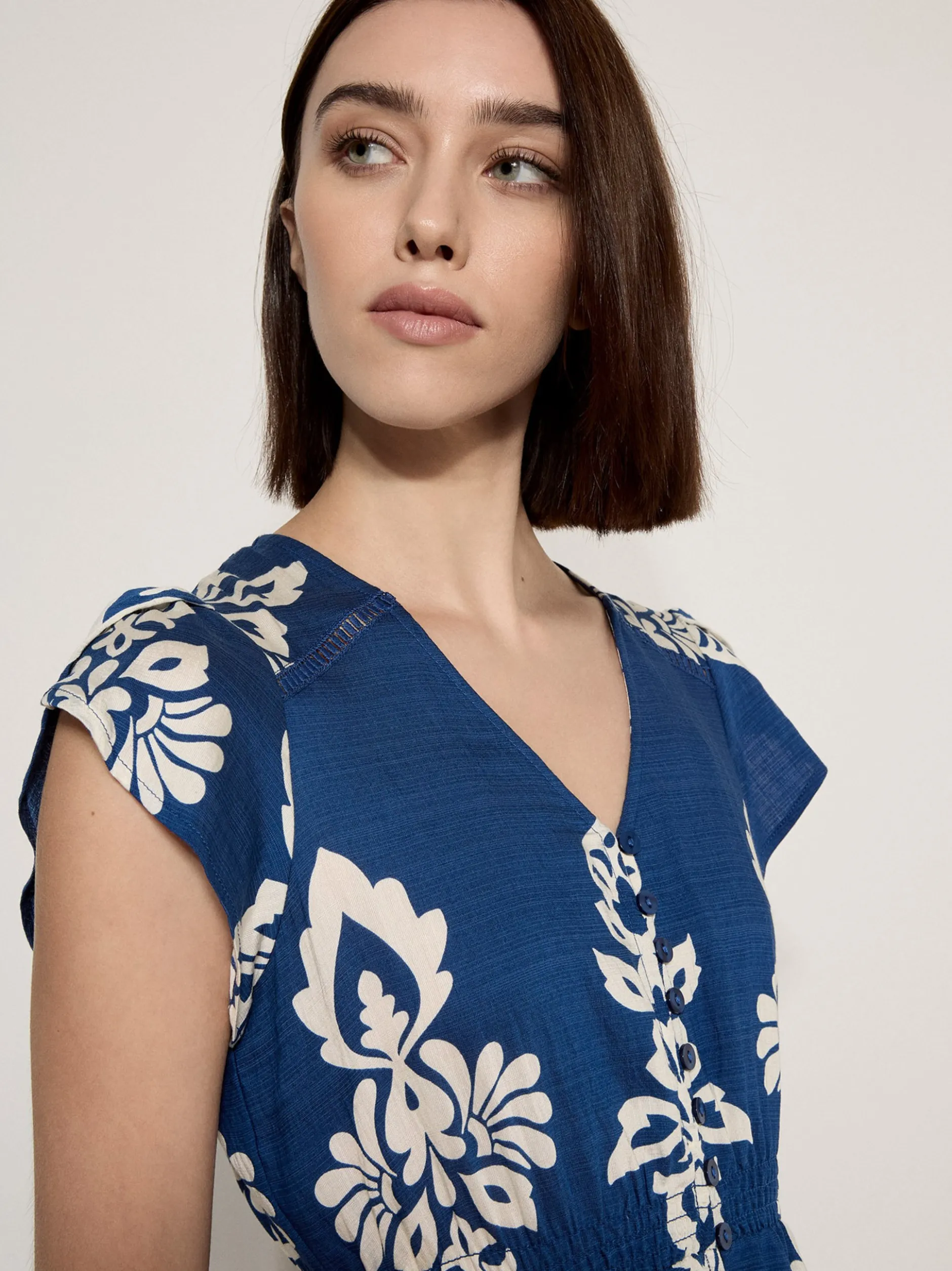 Apricot Damen Midikleid in blau weiß - Länge: lang