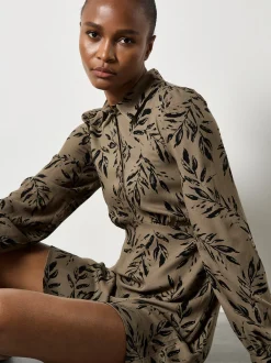 Apricot Damen Minikleid in grün khaki - Länge: kurz