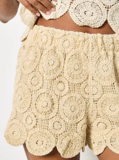 Apricot Damen Shorts in beige - Länge: kurz
