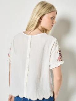 Apricot Damen Top in weiß - Ausschnitt: Rundhals
