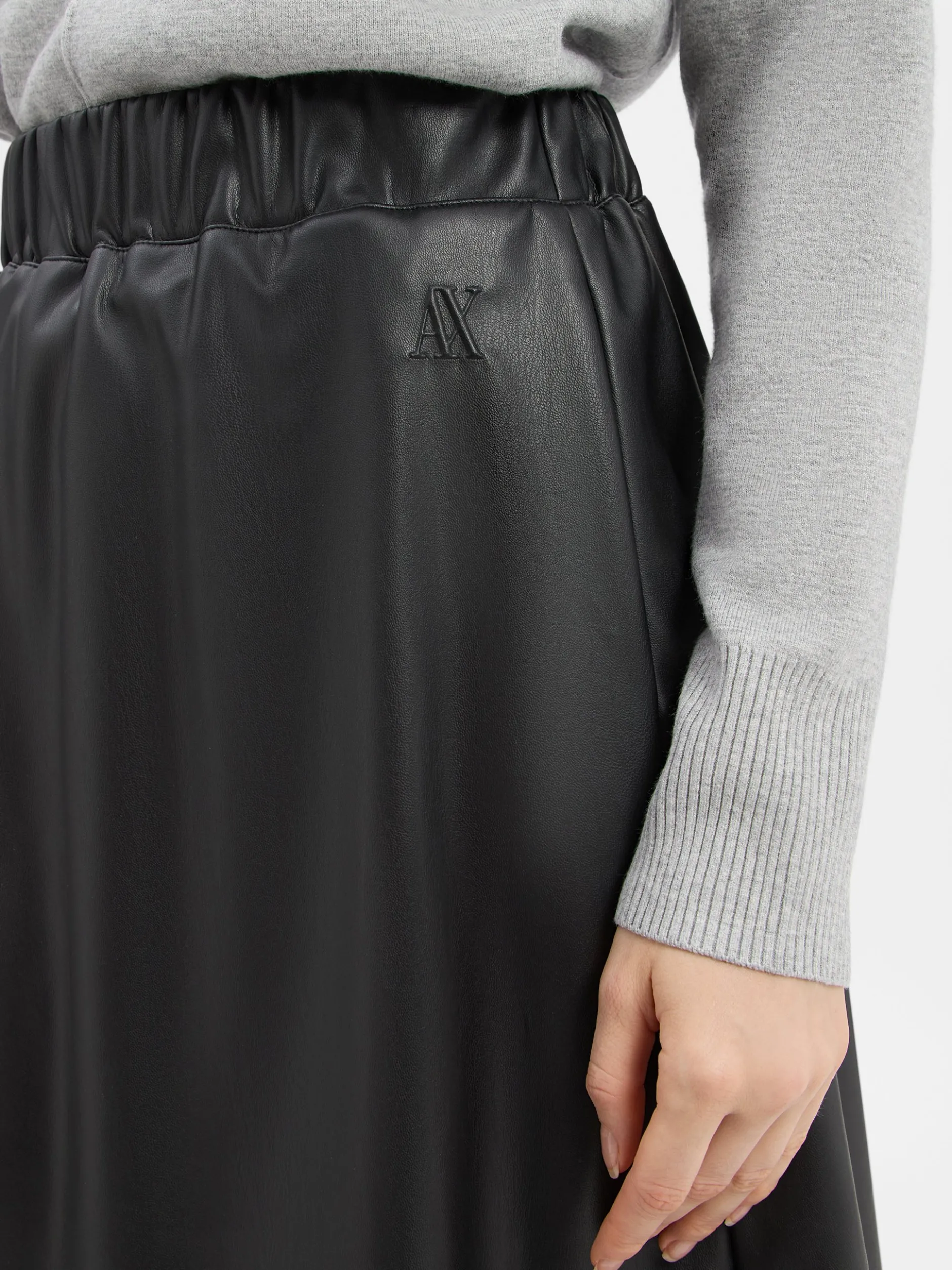 Armani Exchange Damen Kunstlederrock in schwarz