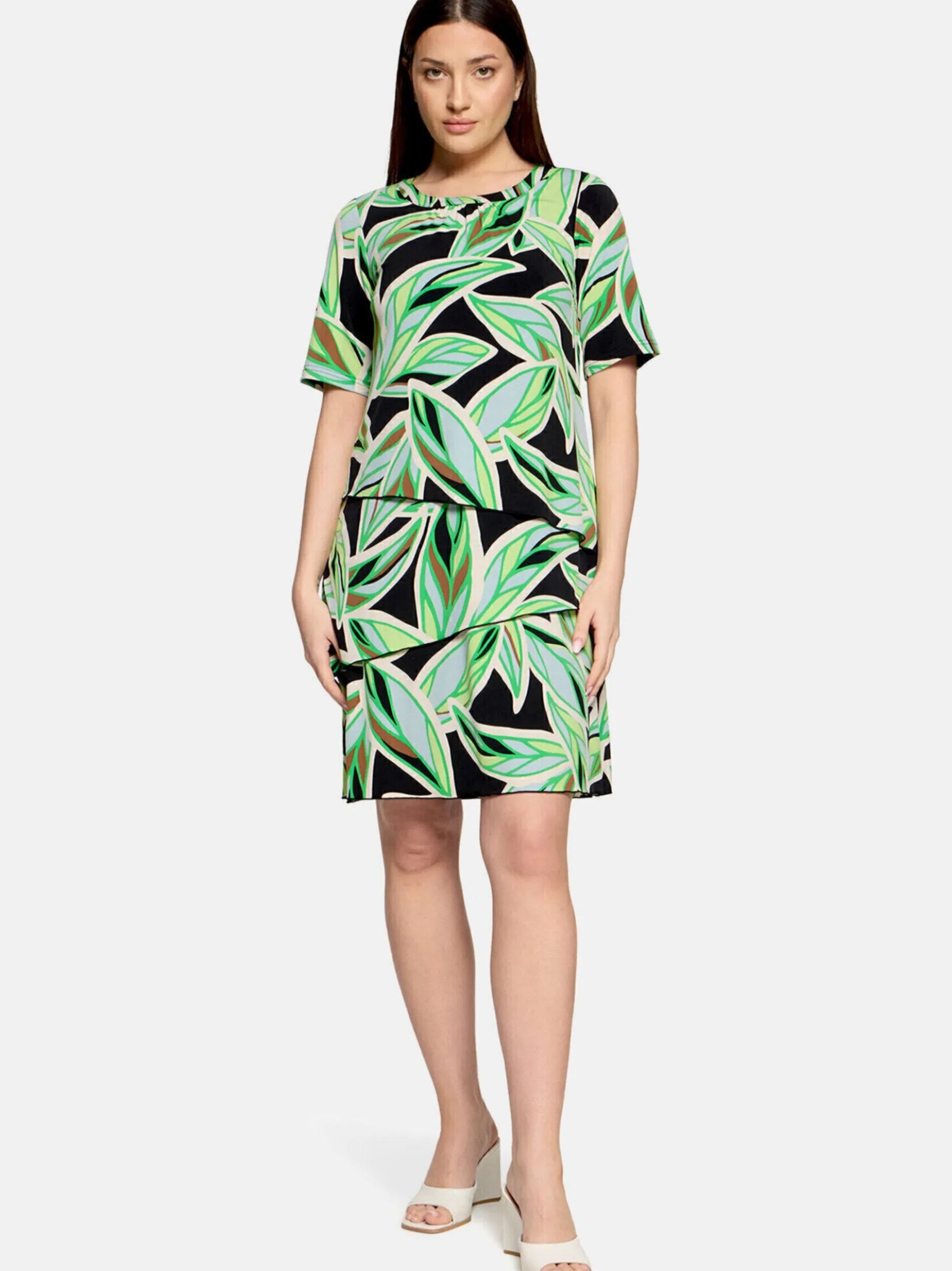 Betty Barclay Damen Stufenkleid in grün