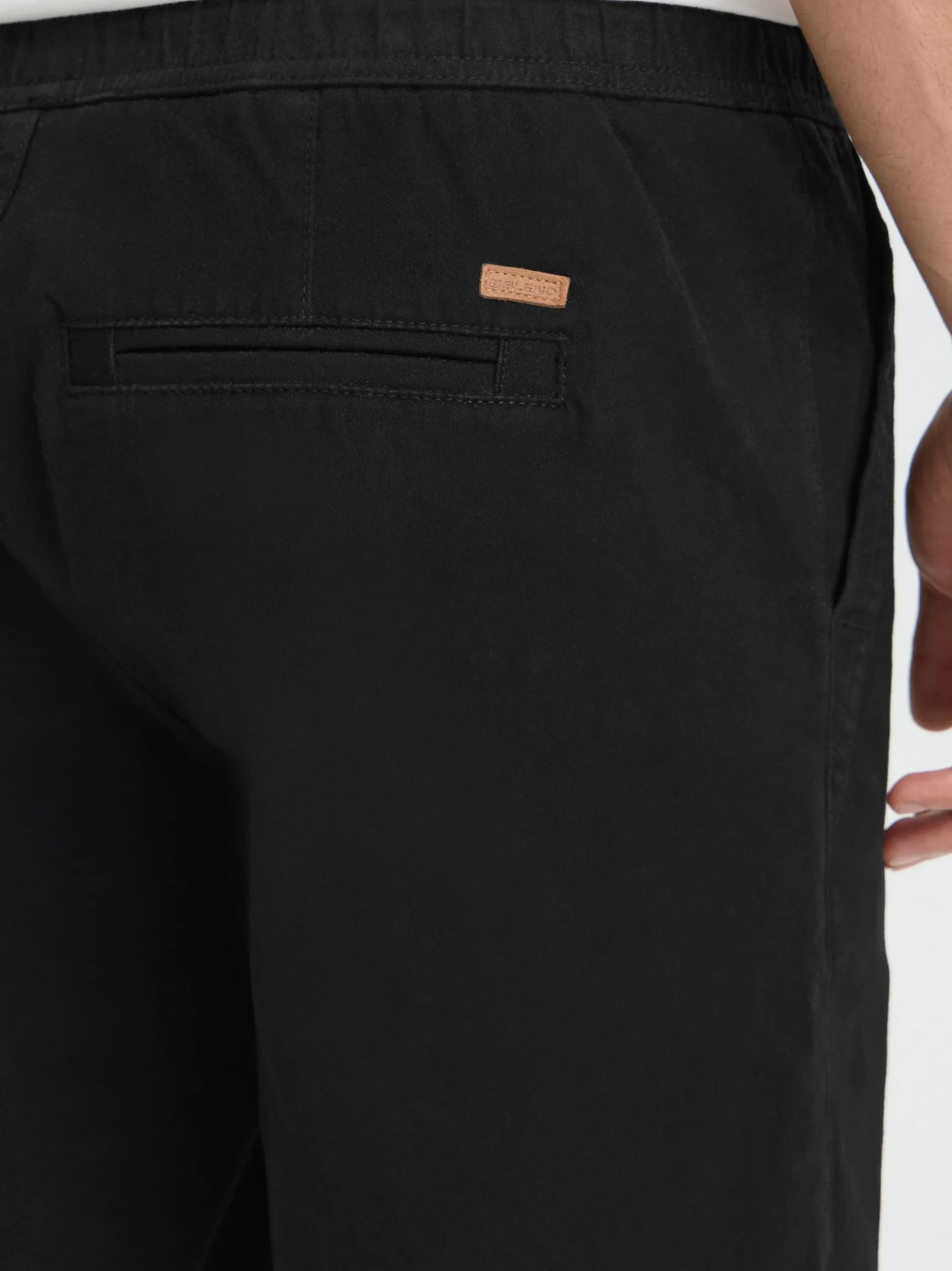 BLEND Herren Chinoshorts - BHTirel in schwarz