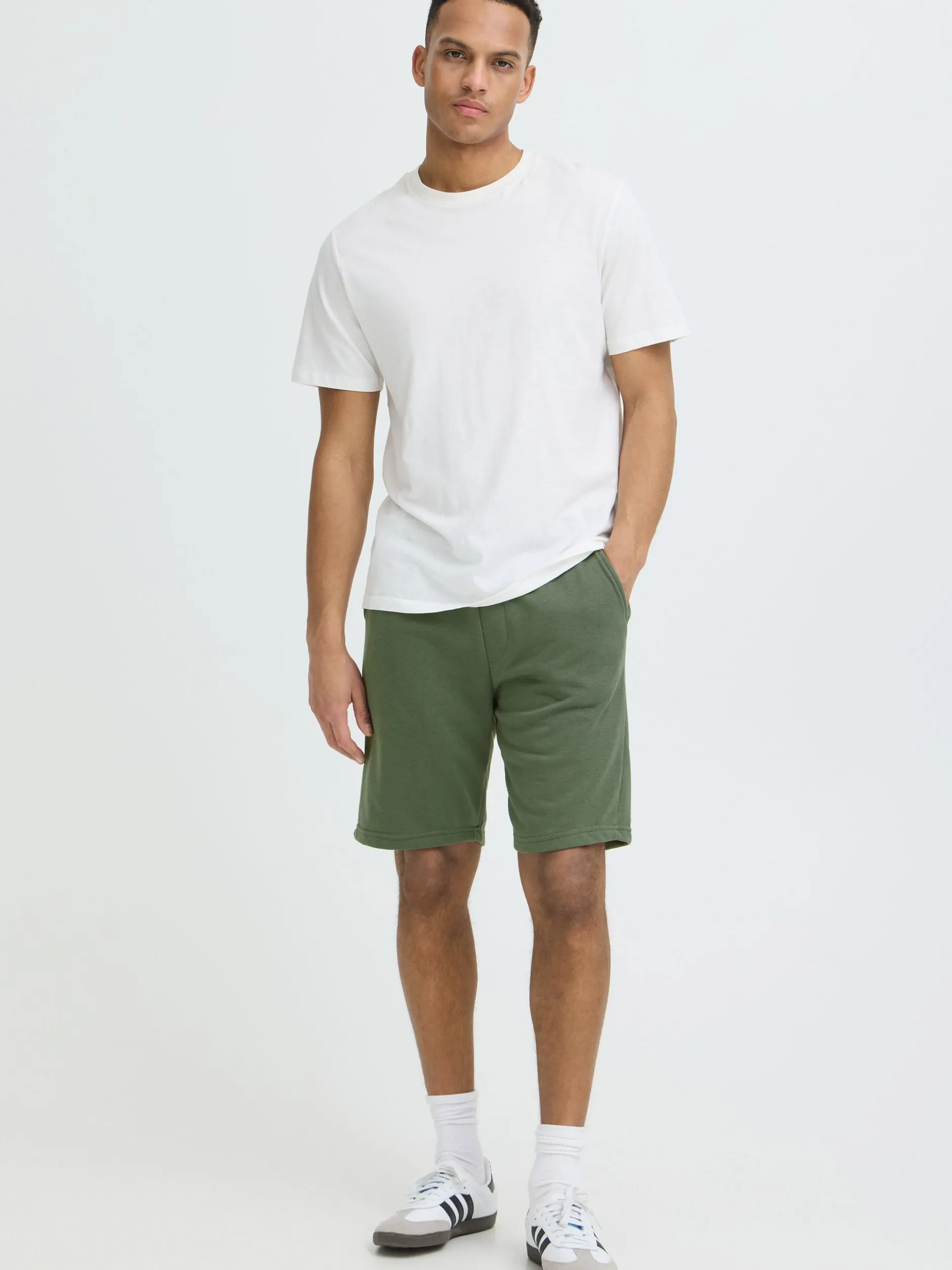 BLEND Herren Sweatshorts - BHKarlos in grün