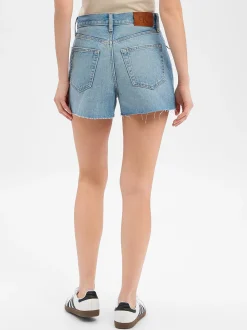 Calvin Klein Jeans Damen Jeans Shorts in bleached