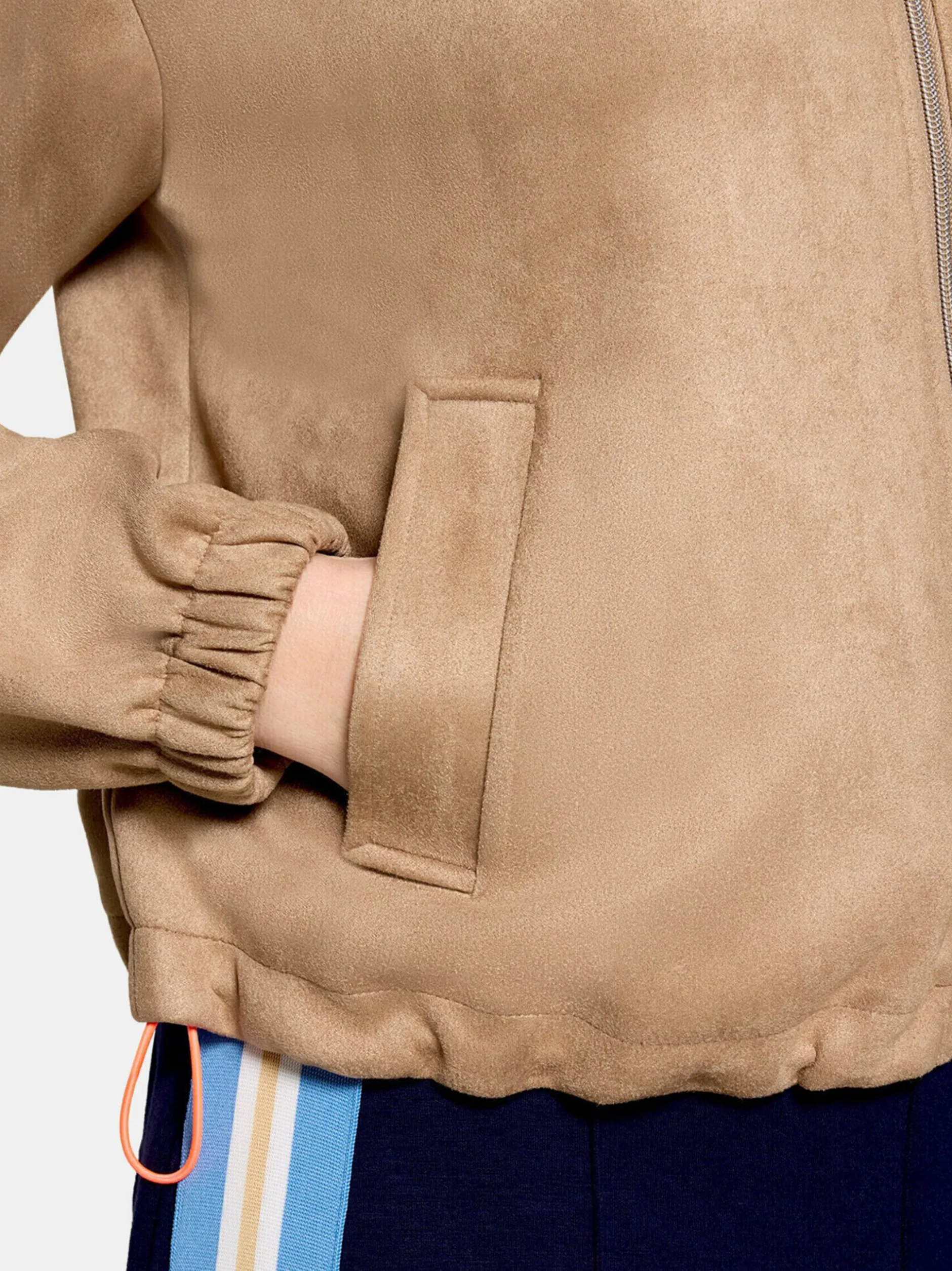 Cartoon Damen Blouson in camel beige