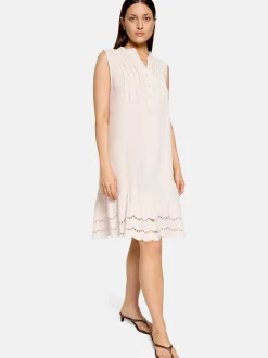 Cartoon Damen Kleid in weiß