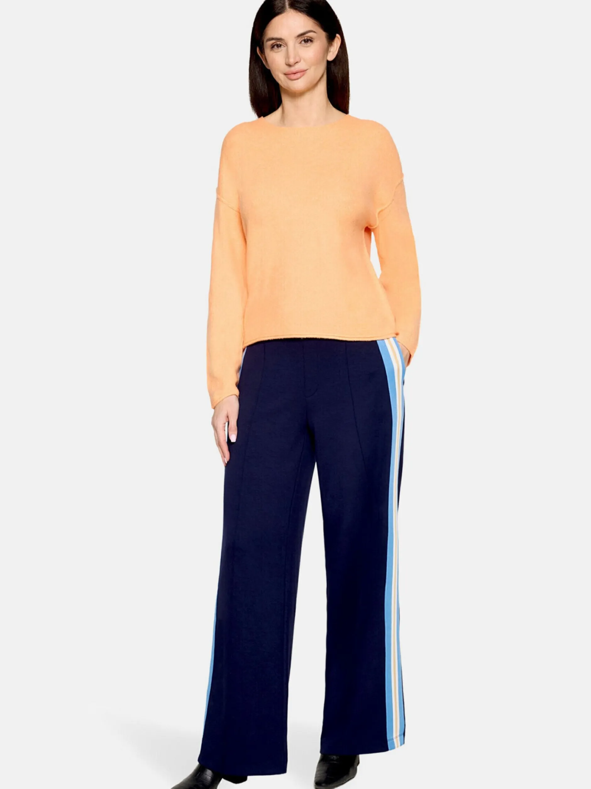 Cartoon Damen Strickpullover in aprikot