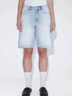 Dr. Denim Damen Shorts – Asra in bleached