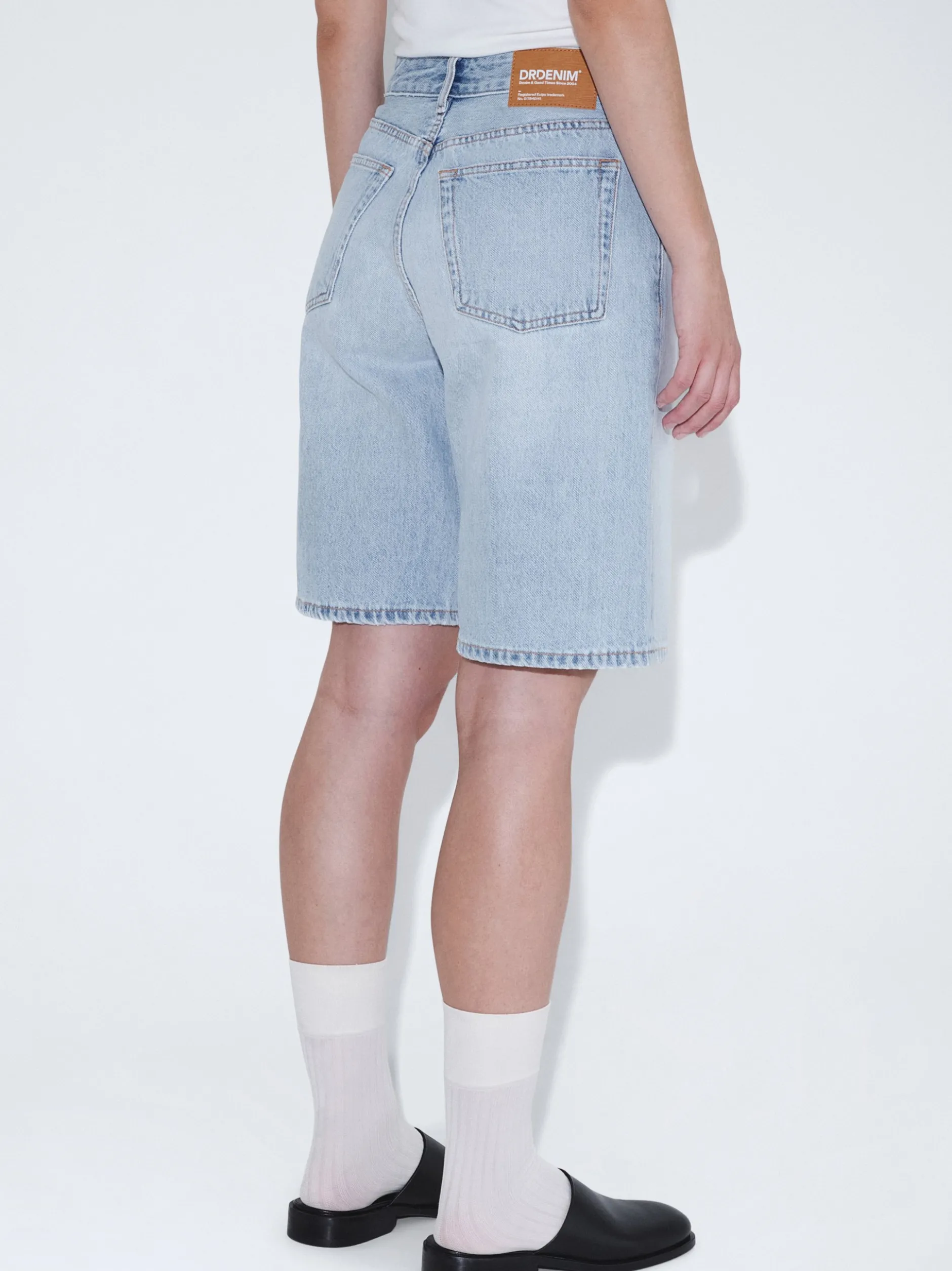 Dr. Denim Damen Shorts – Asra in bleached