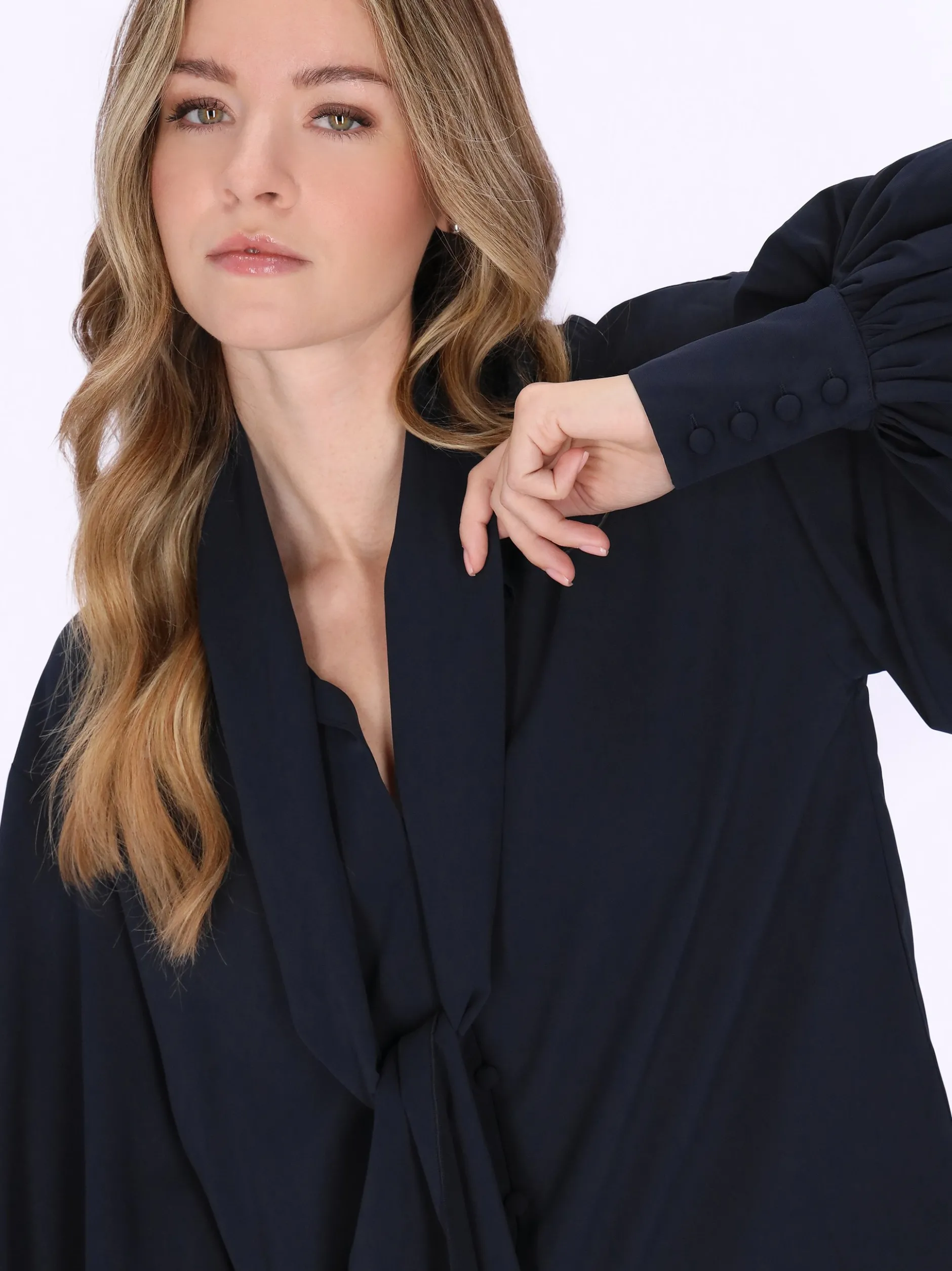 Dreimaster Damen Bluse in schwarz