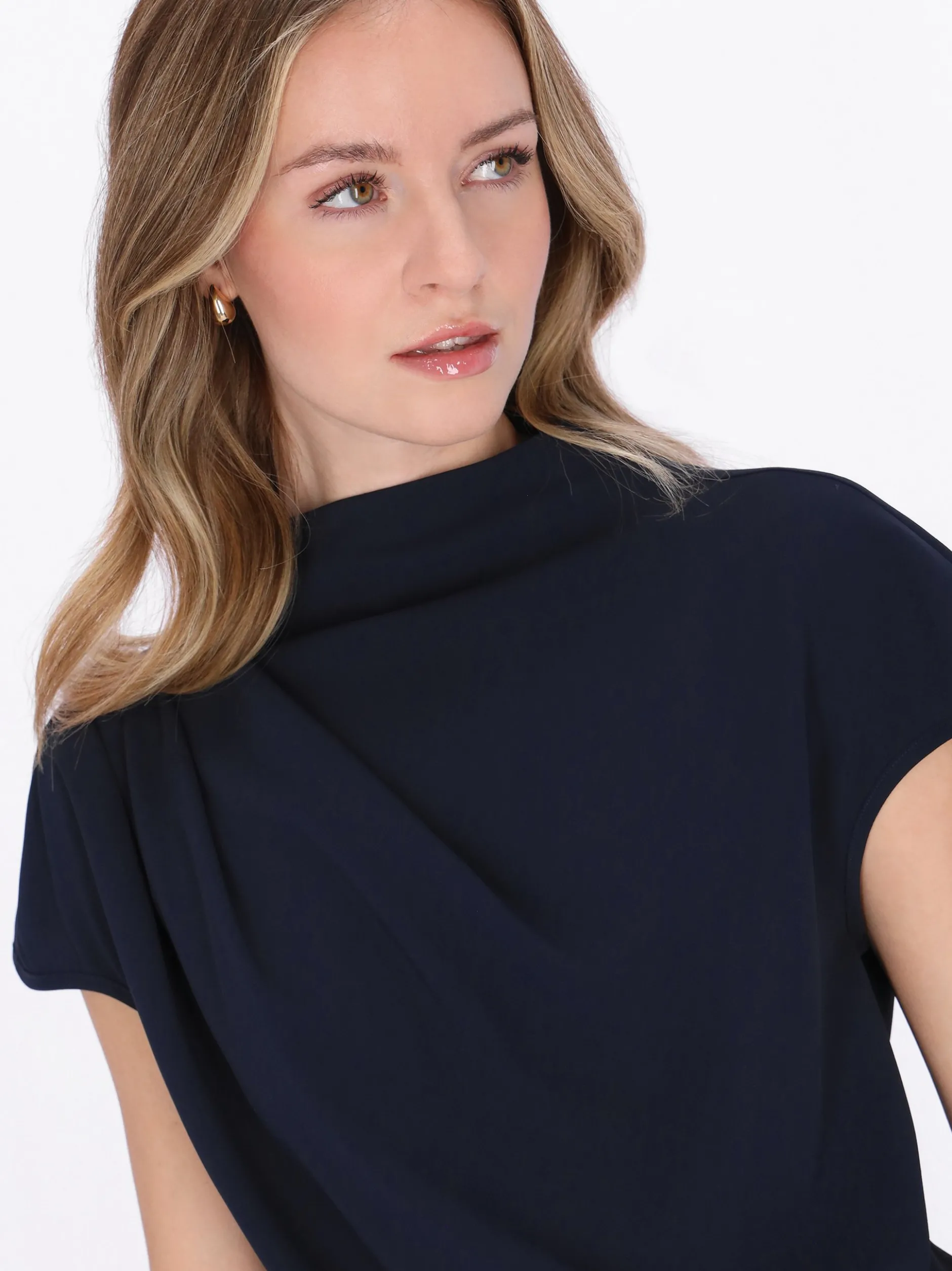 Dreimaster Damen Bluse in schwarz