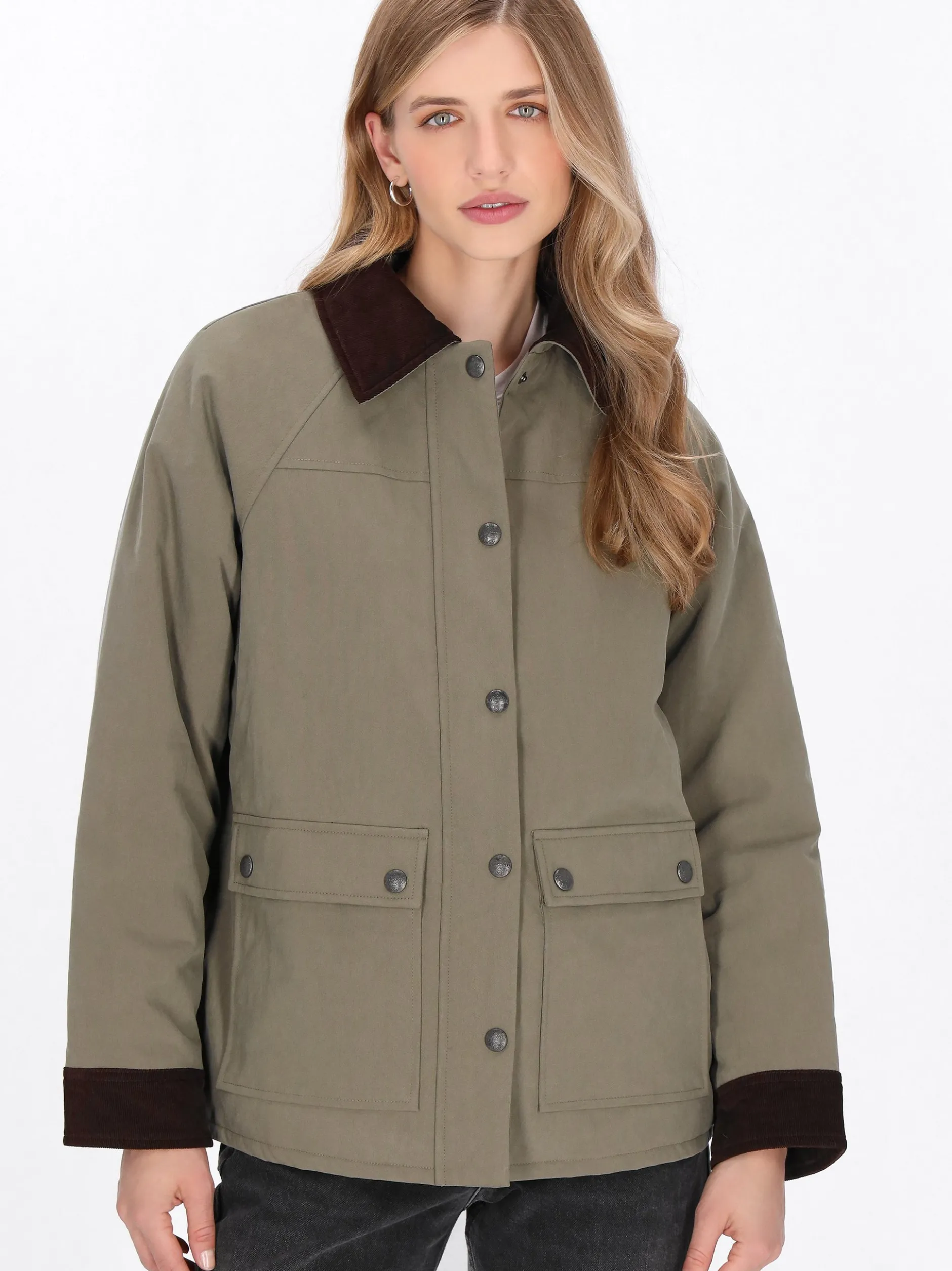 Dreimaster Damen Jacke in oliv