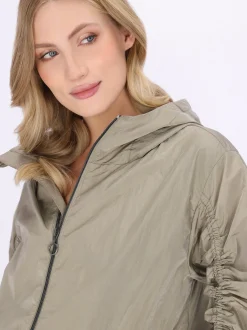 Dreimaster Damen Jacke in oliv