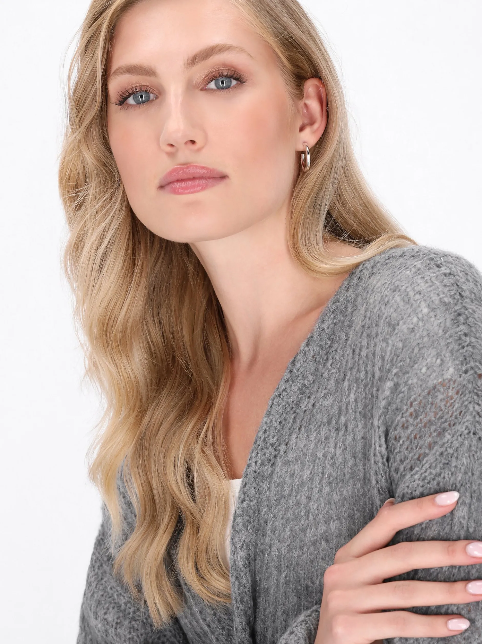 Dreimaster Damen Strickjacke in grau