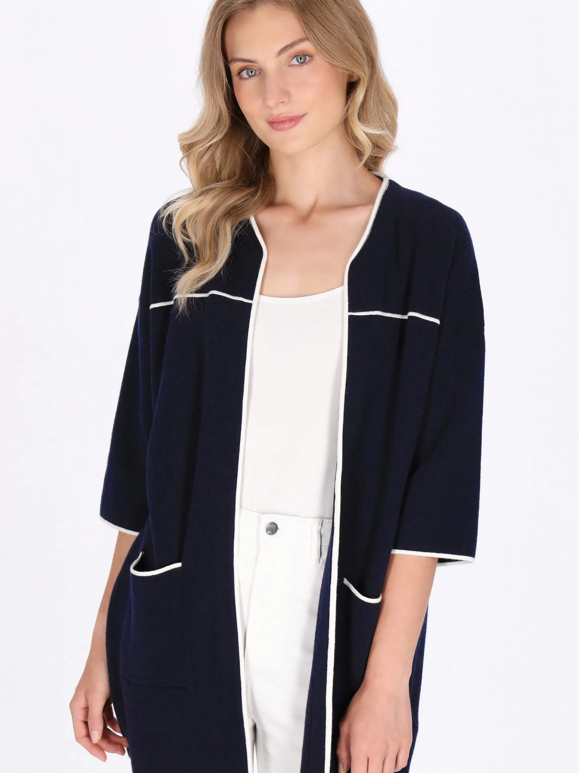 Dreimaster Damen Strickjacke in marine