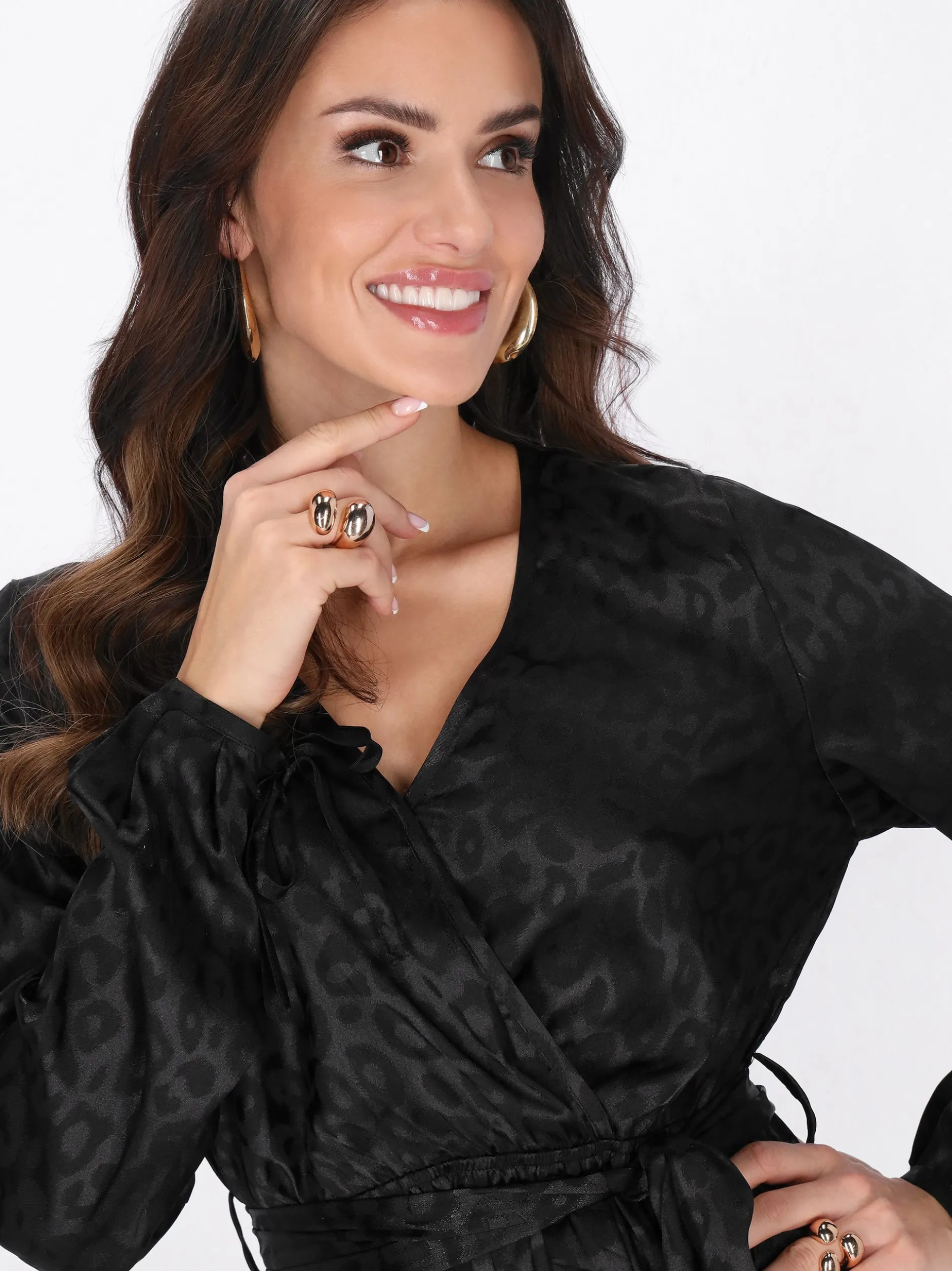 Faina Damen Kleid in schwarz - Länge: mittel