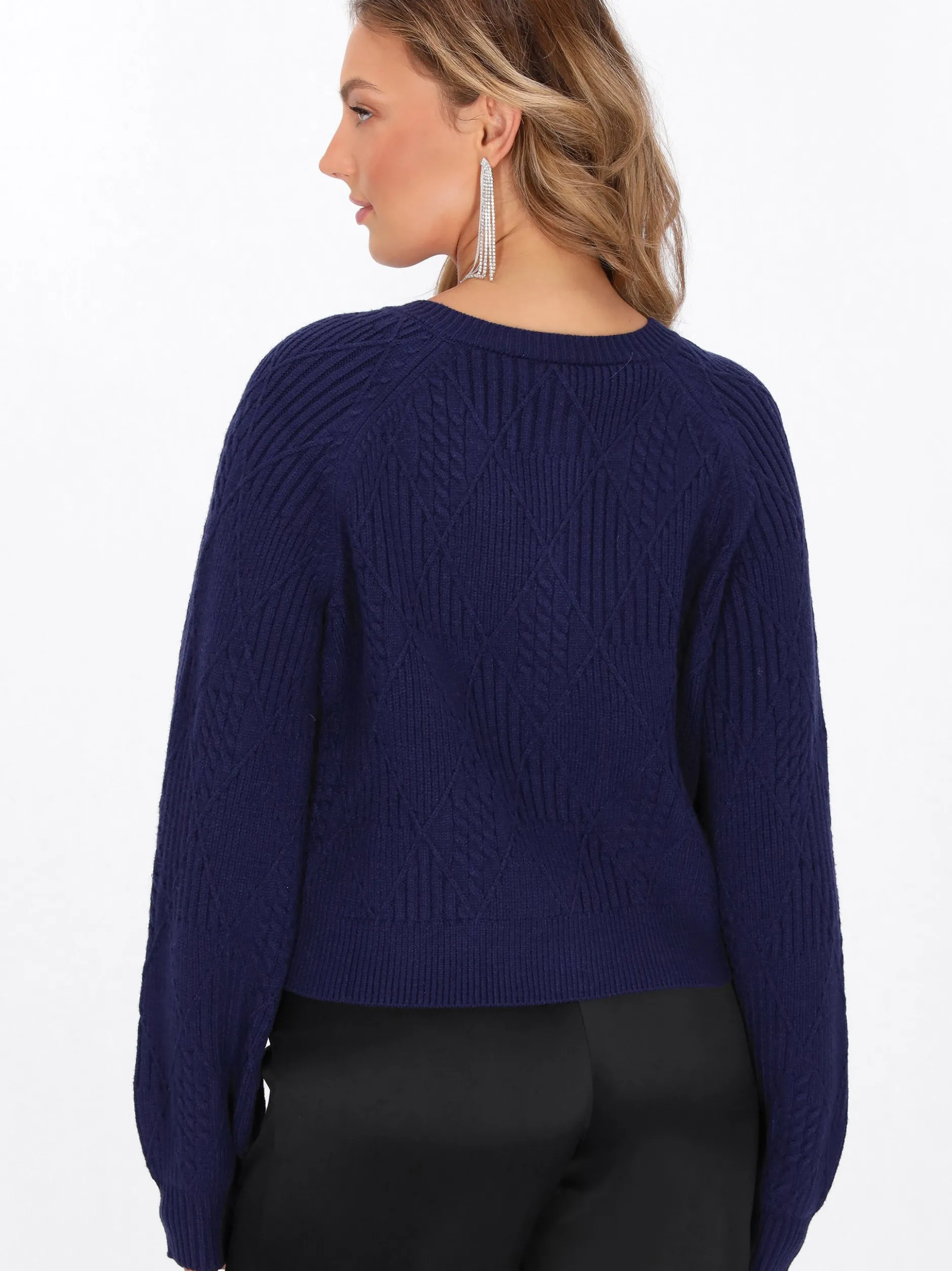 Faina Damen Strickjacke in marine - Ausschnitt: Rundhals