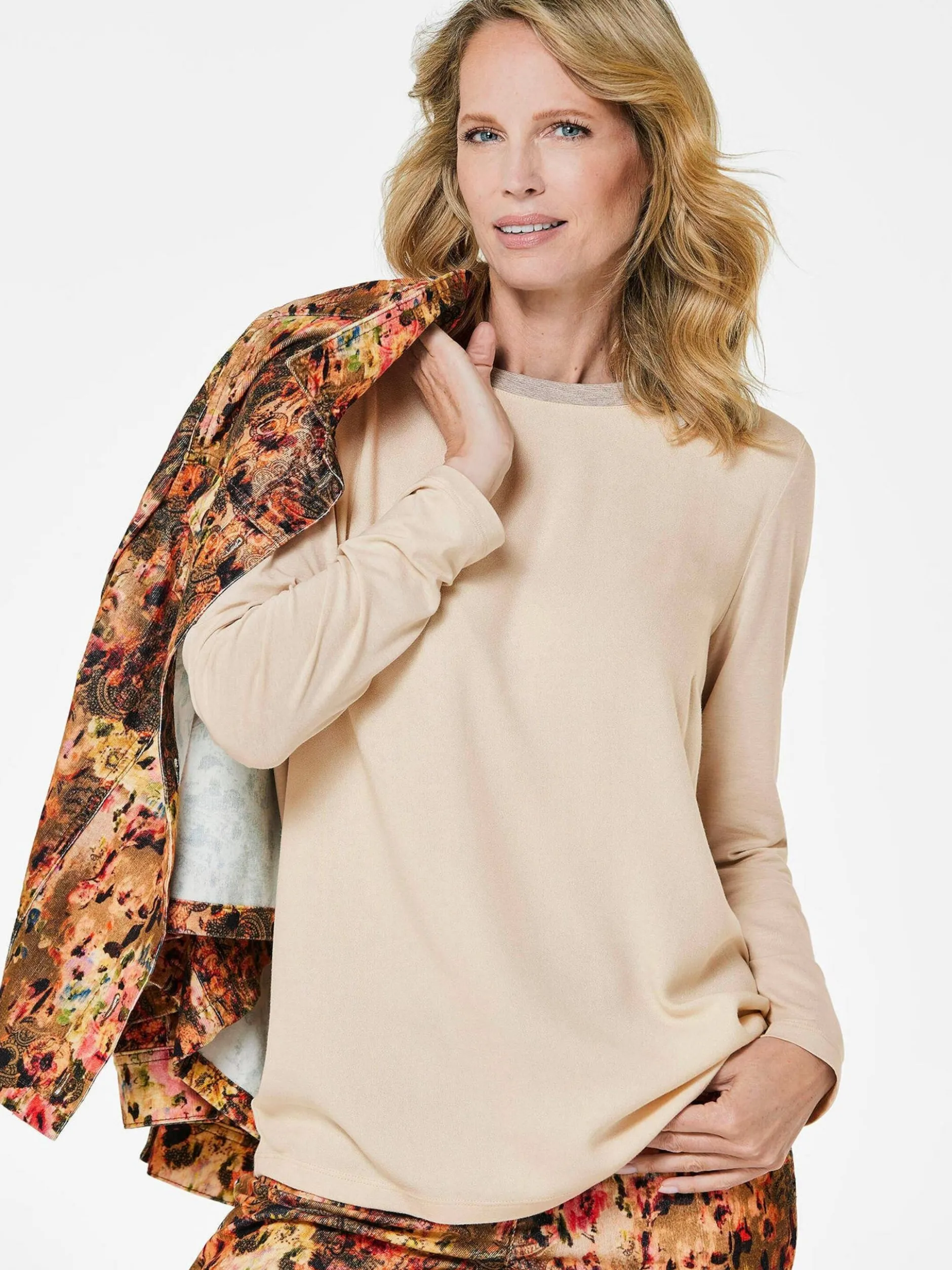Goldner Damen Blusenshirt - Kurzgröße in weiß