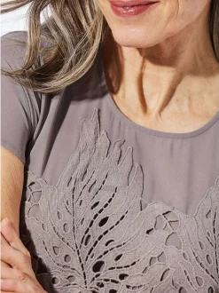 Goldner Damen Festliche Kleider in taupe