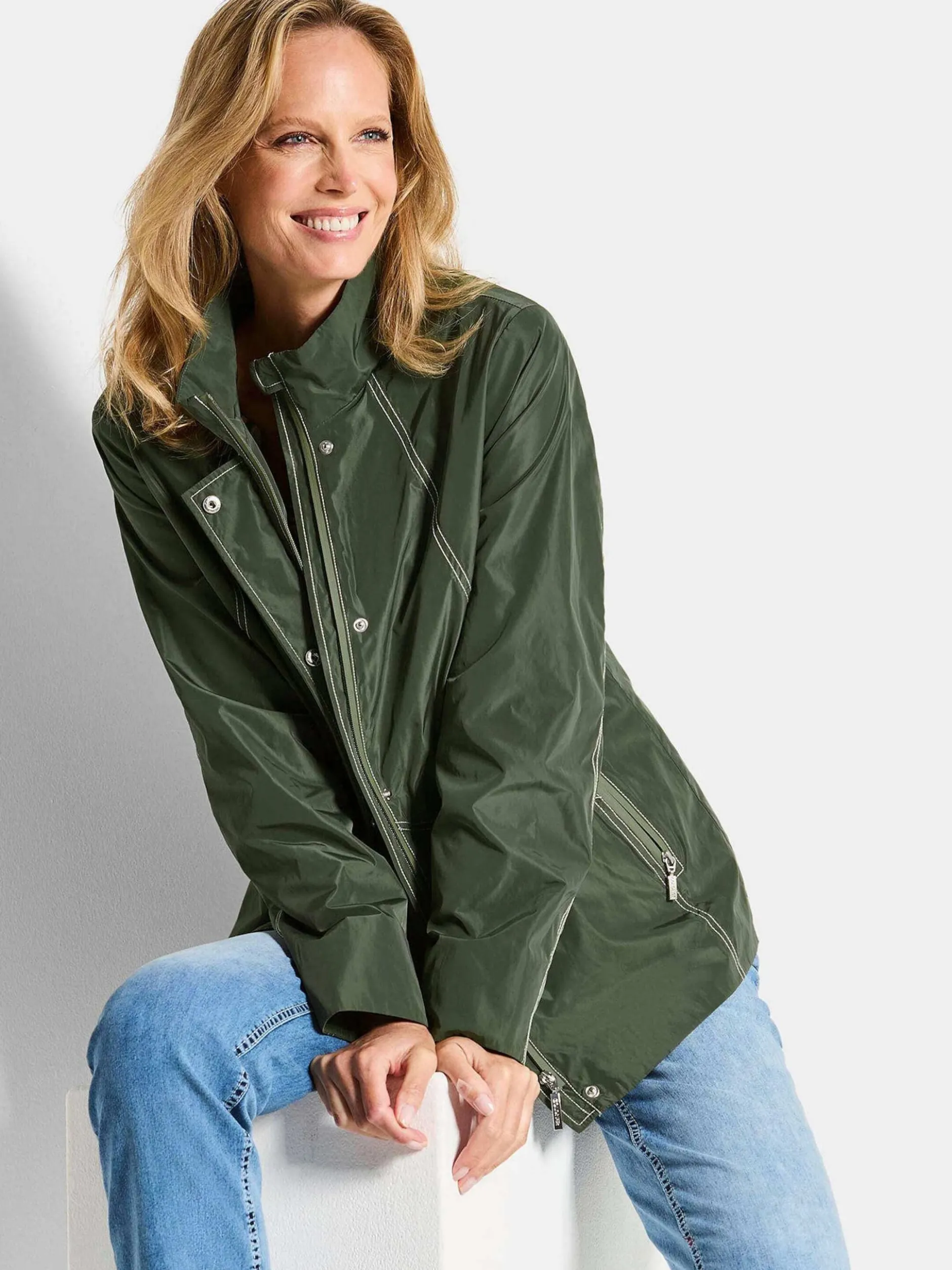 Goldner Damen Jacken in khaki
