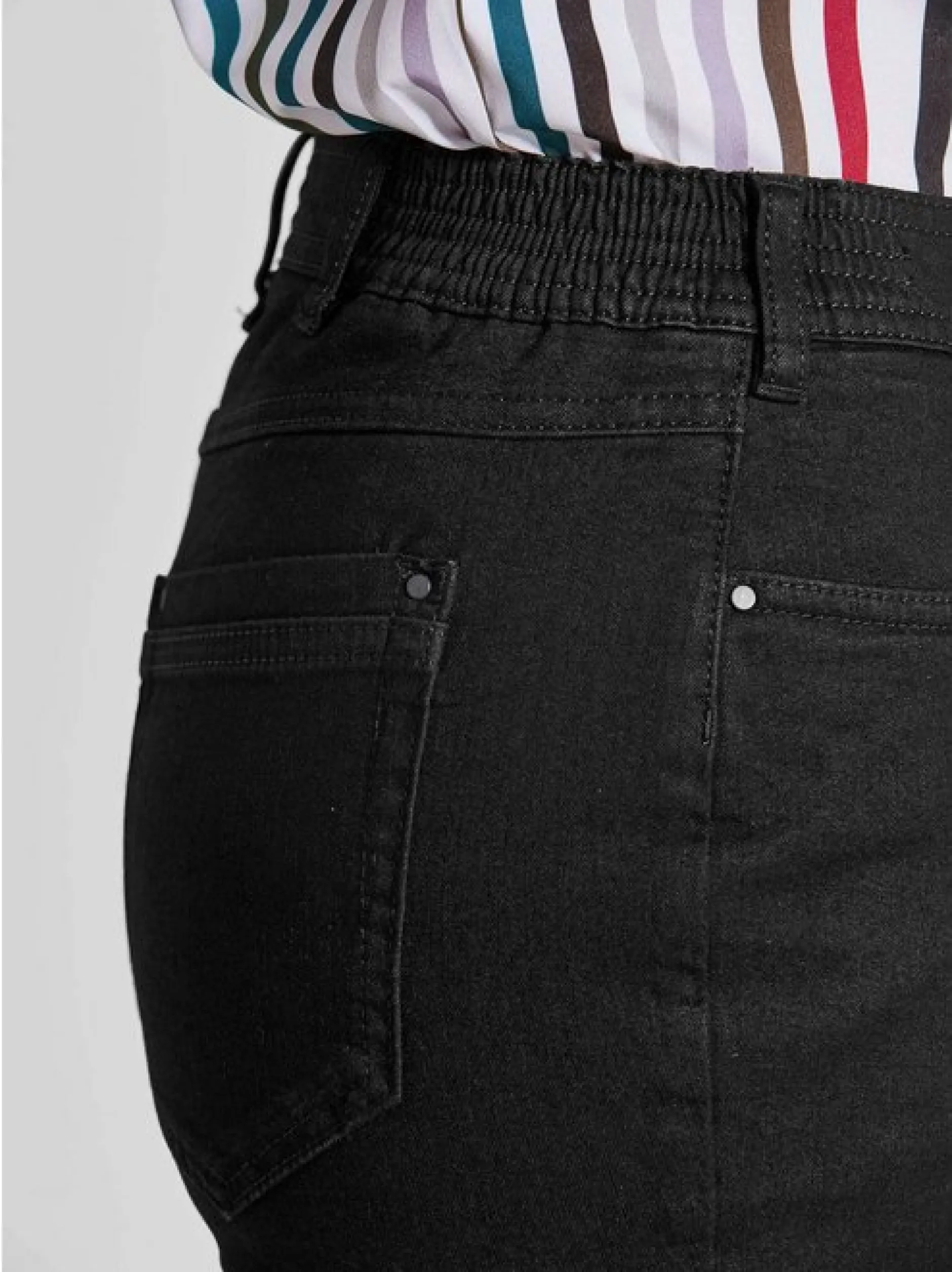 Goldner Damen Jeans in schwarz