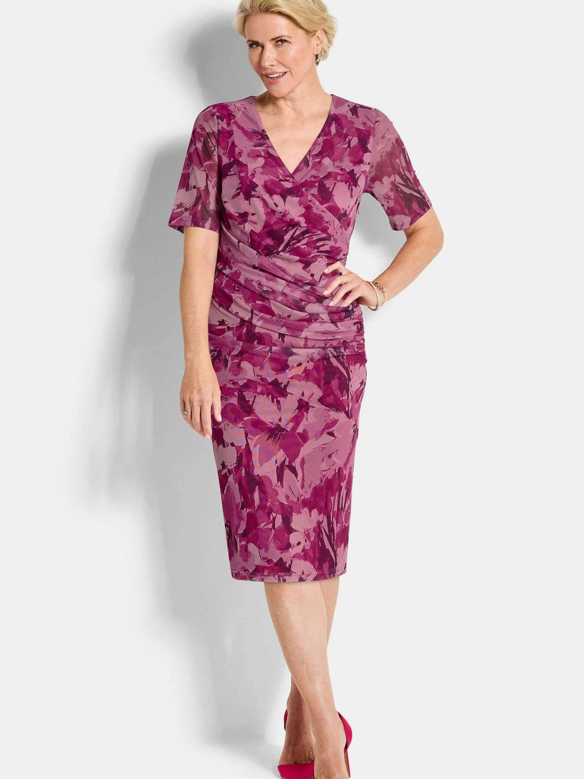 Goldner Damen Kleid in rosa - Ausschnitt: V-Ausschnitt
