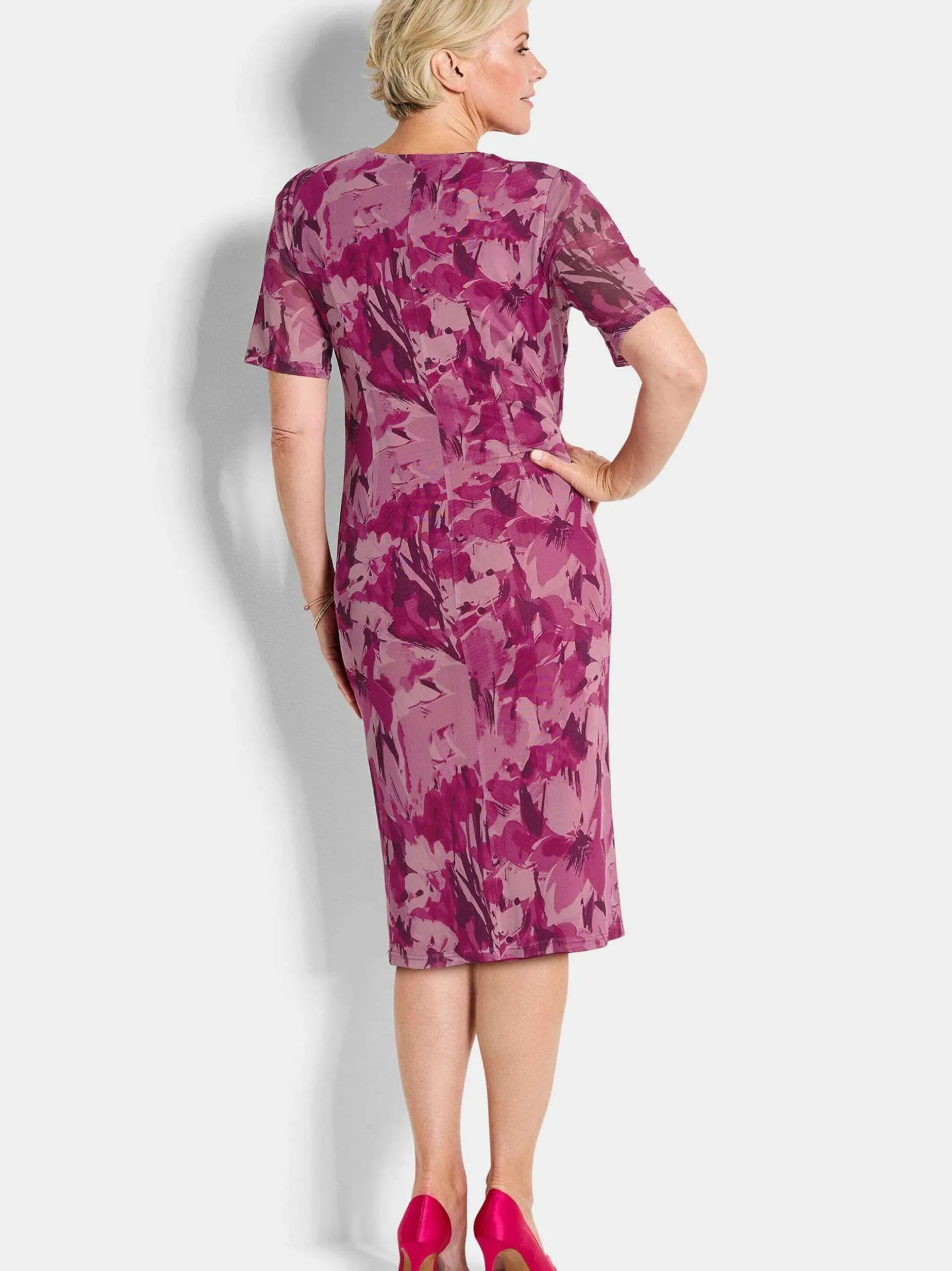 Goldner Damen Kleid in rosa - Ausschnitt: V-Ausschnitt
