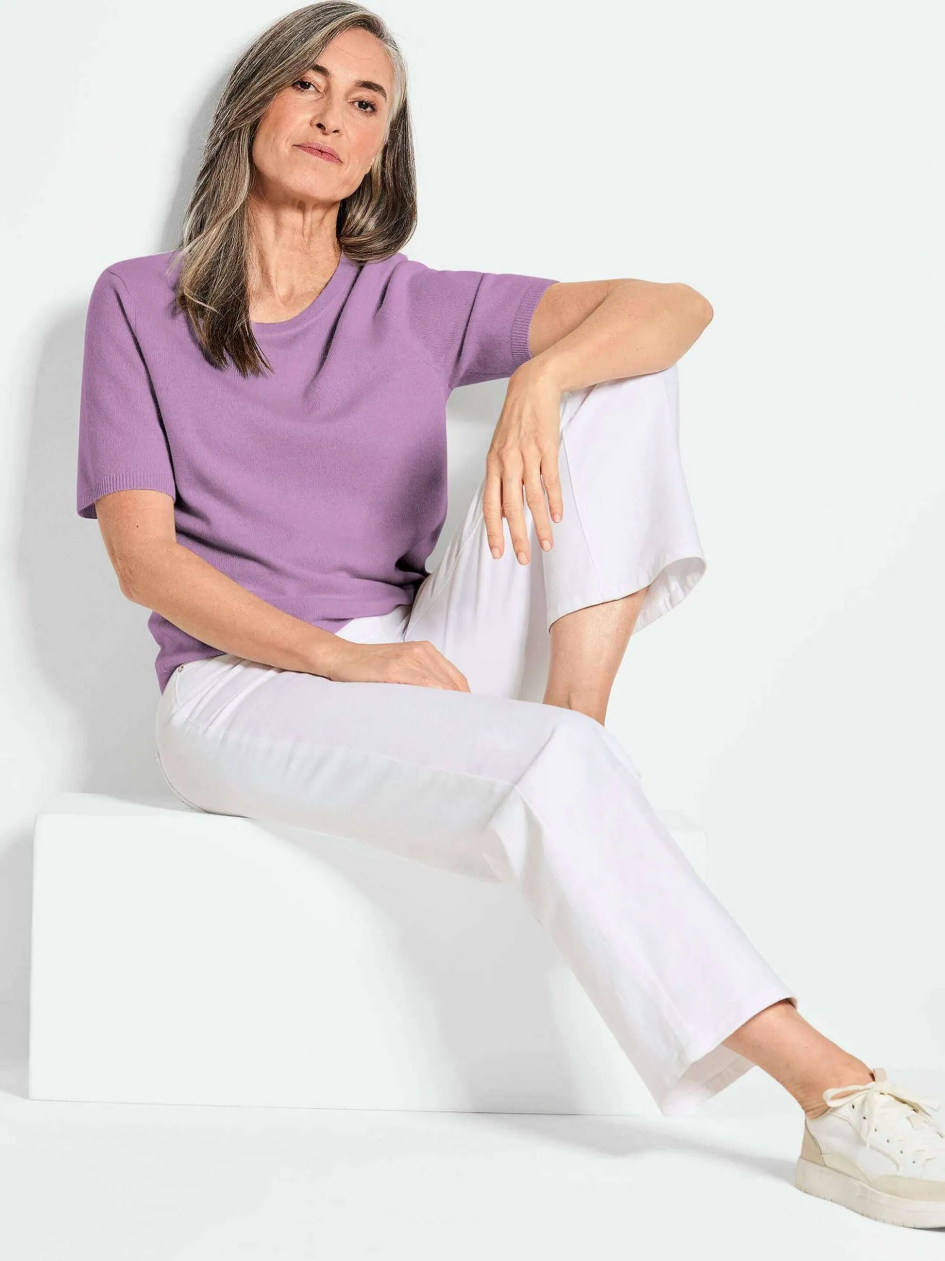 Goldner Damen Kurzarm-Pullover in flieder