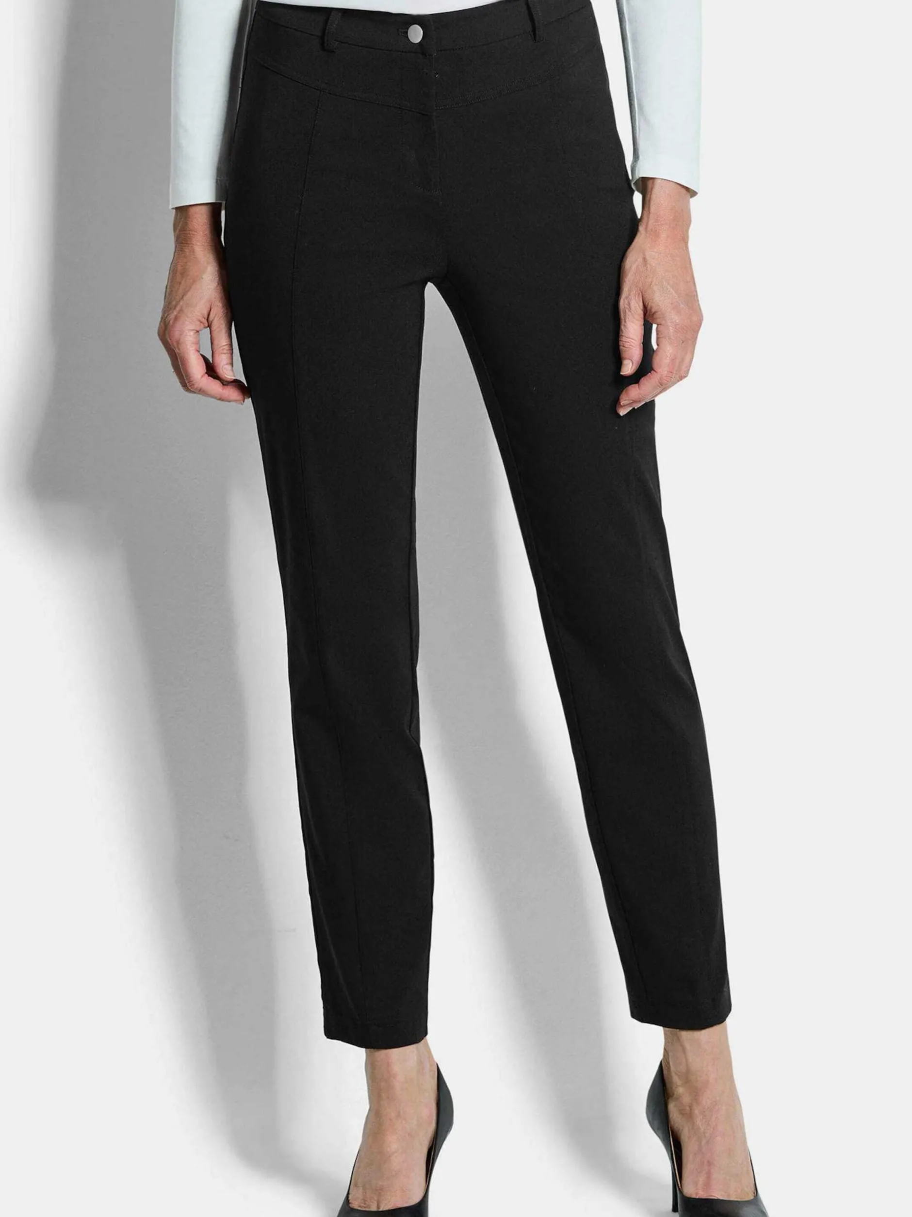 Goldner Damen Stoffhosen - Kurzgröße in schwarz