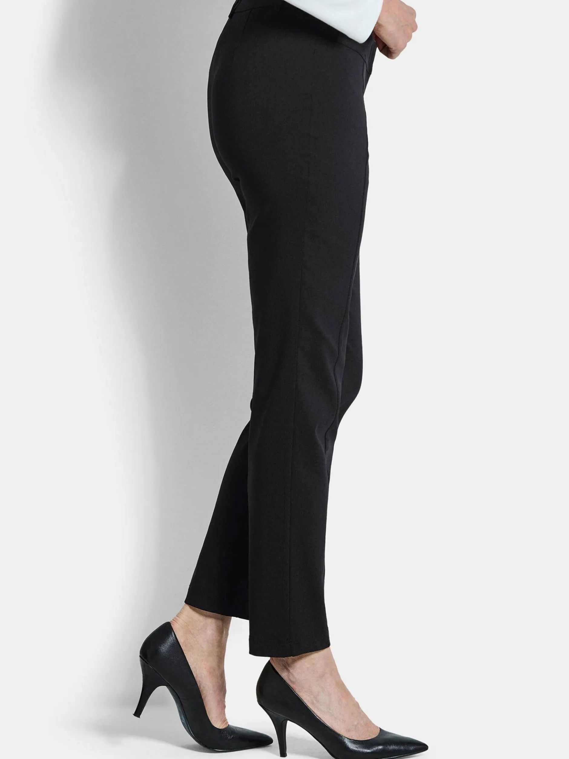 Goldner Damen Stoffhosen - Kurzgröße in schwarz