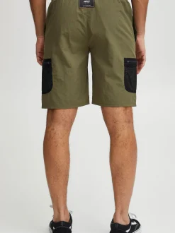 Indicode Herren Chinoshorts - IDPeter in grün