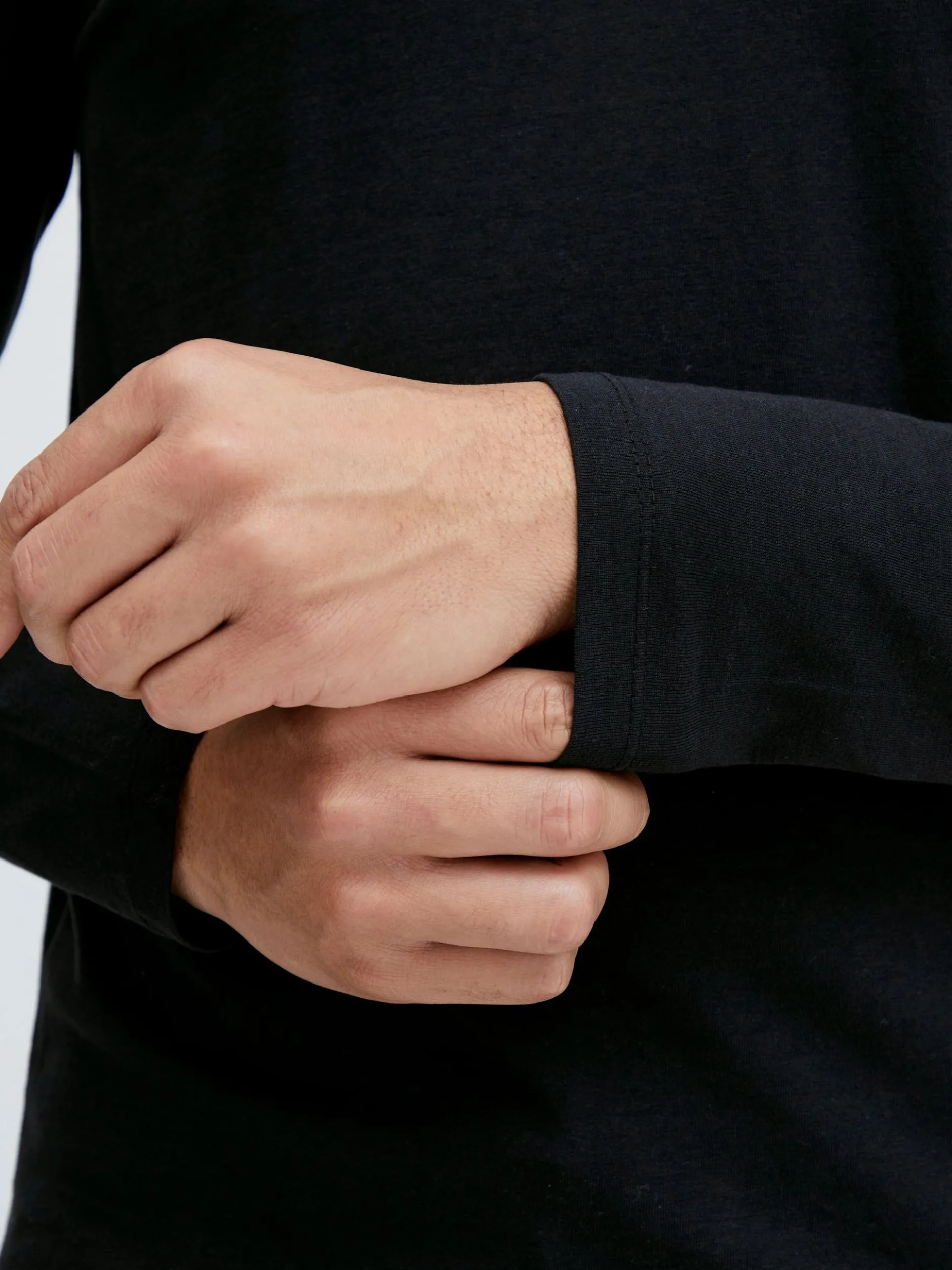 Indicode Herren Langarmshirt - IDPhillo in schwarz