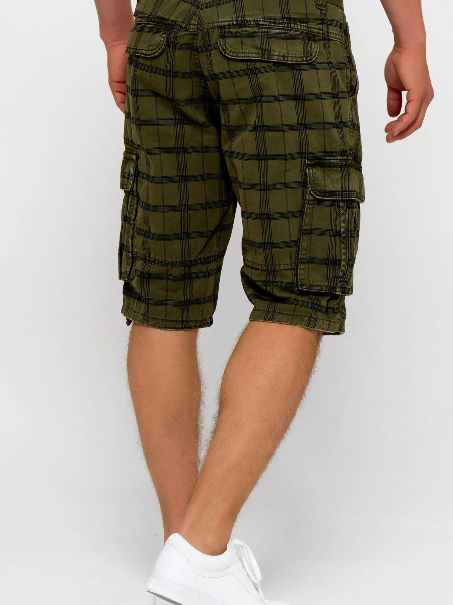Indicode Herren Shorts Cargo - Blixt in grün mehrfarbig