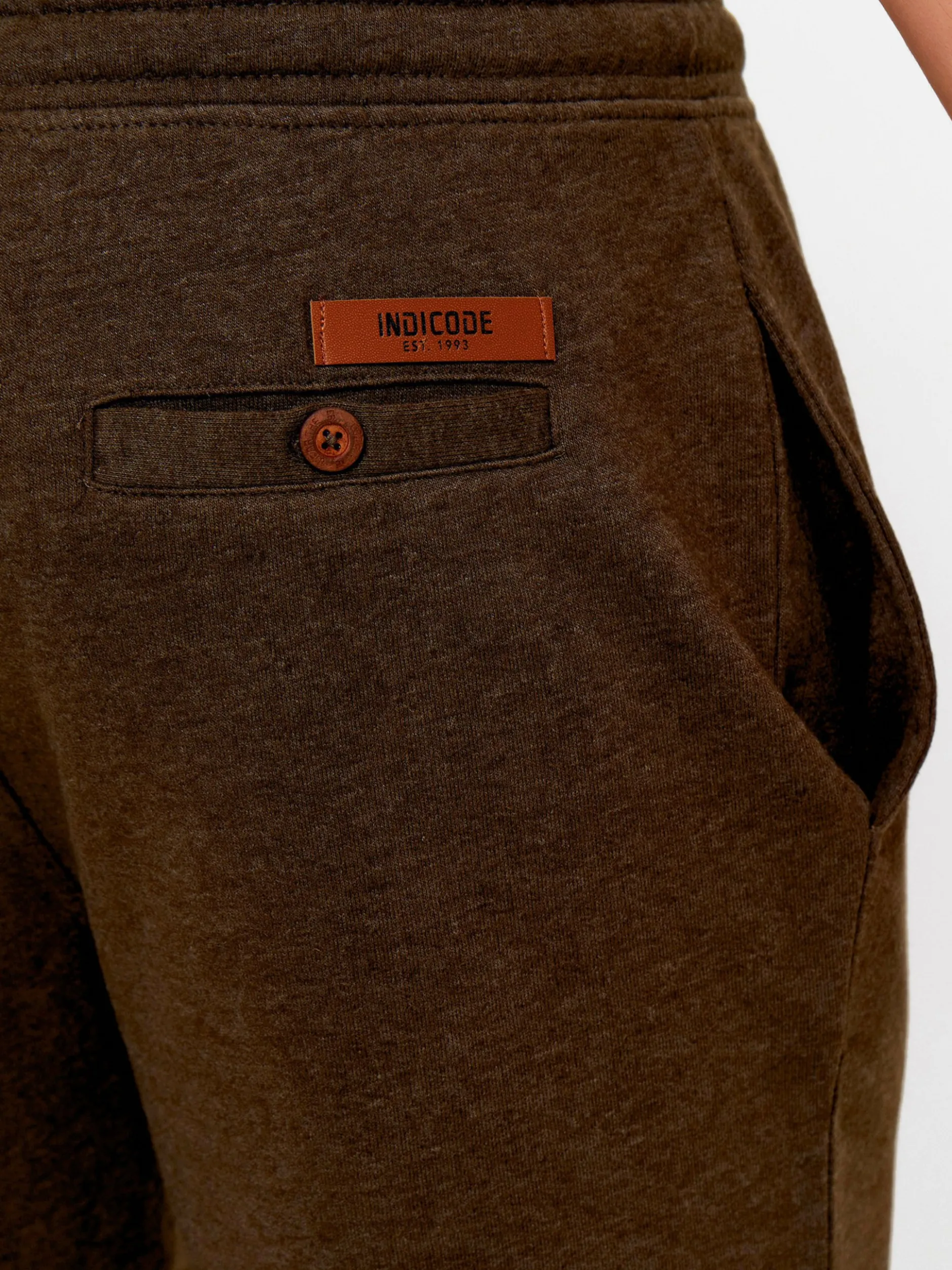Indicode Herren Shorts Sweat - Aldrich in kastanie braun