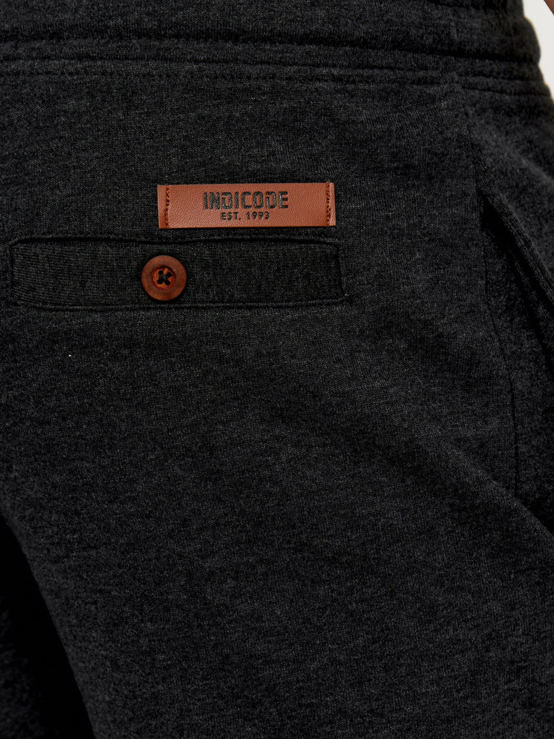 Indicode Herren Shorts Sweat - Aldrich in schwarz