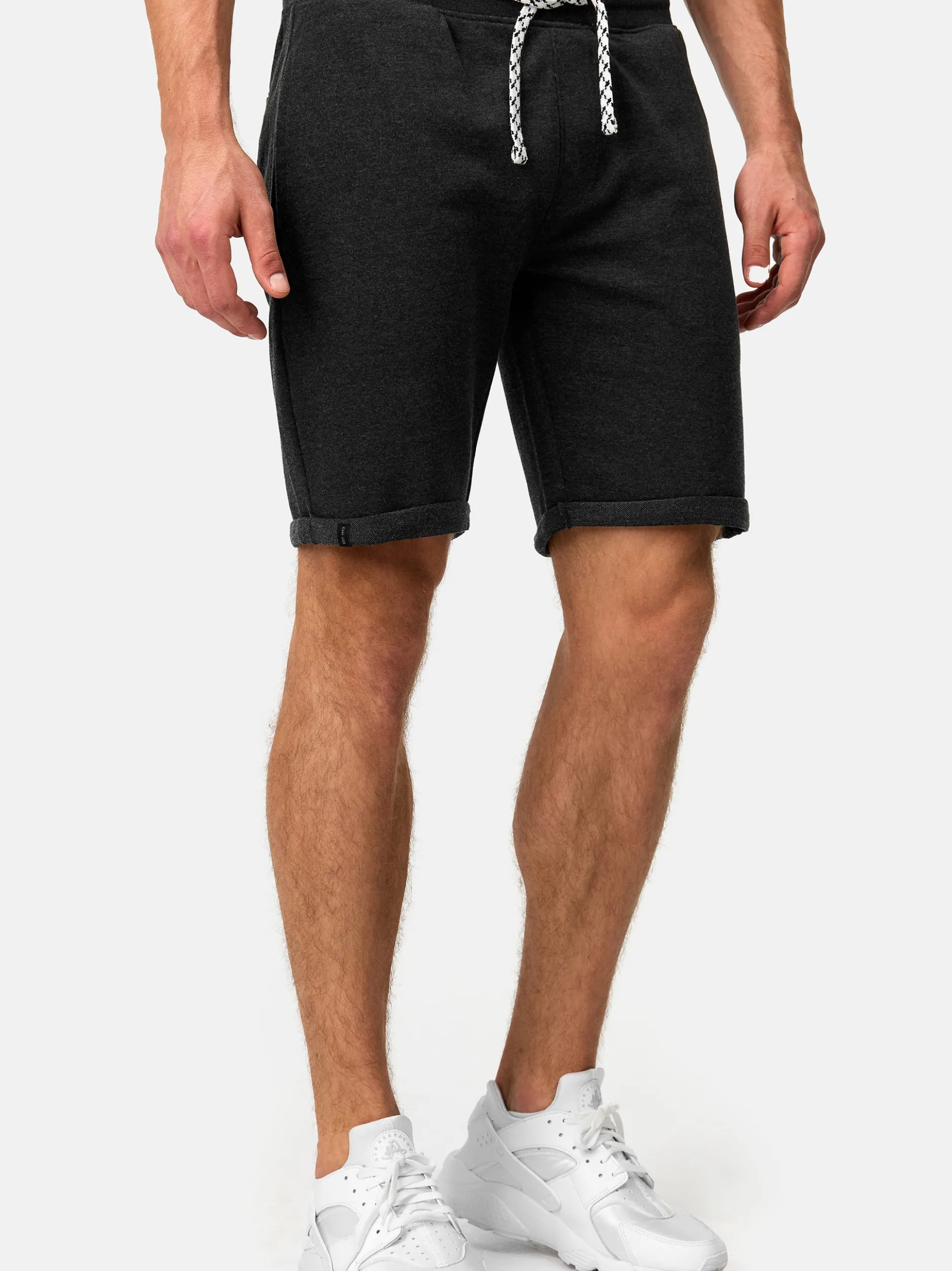 Indicode Herren Shorts Sweat - Aldrich in schwarz