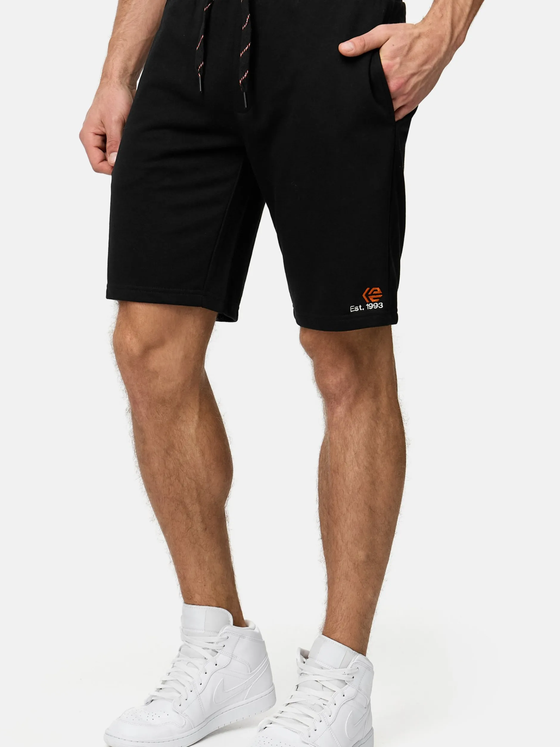Indicode Herren Shorts Sweat - INRobbie in schwarz